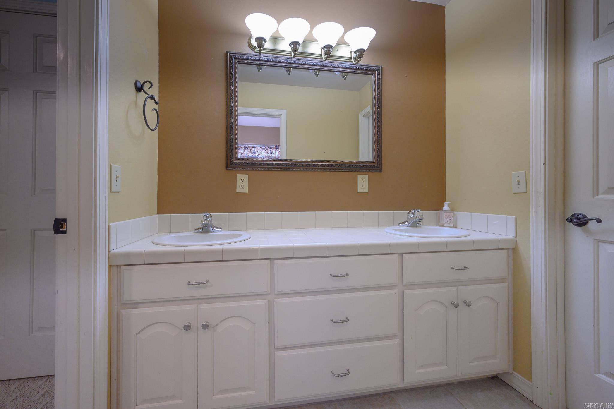 120 Penny Lane  Mena, AR