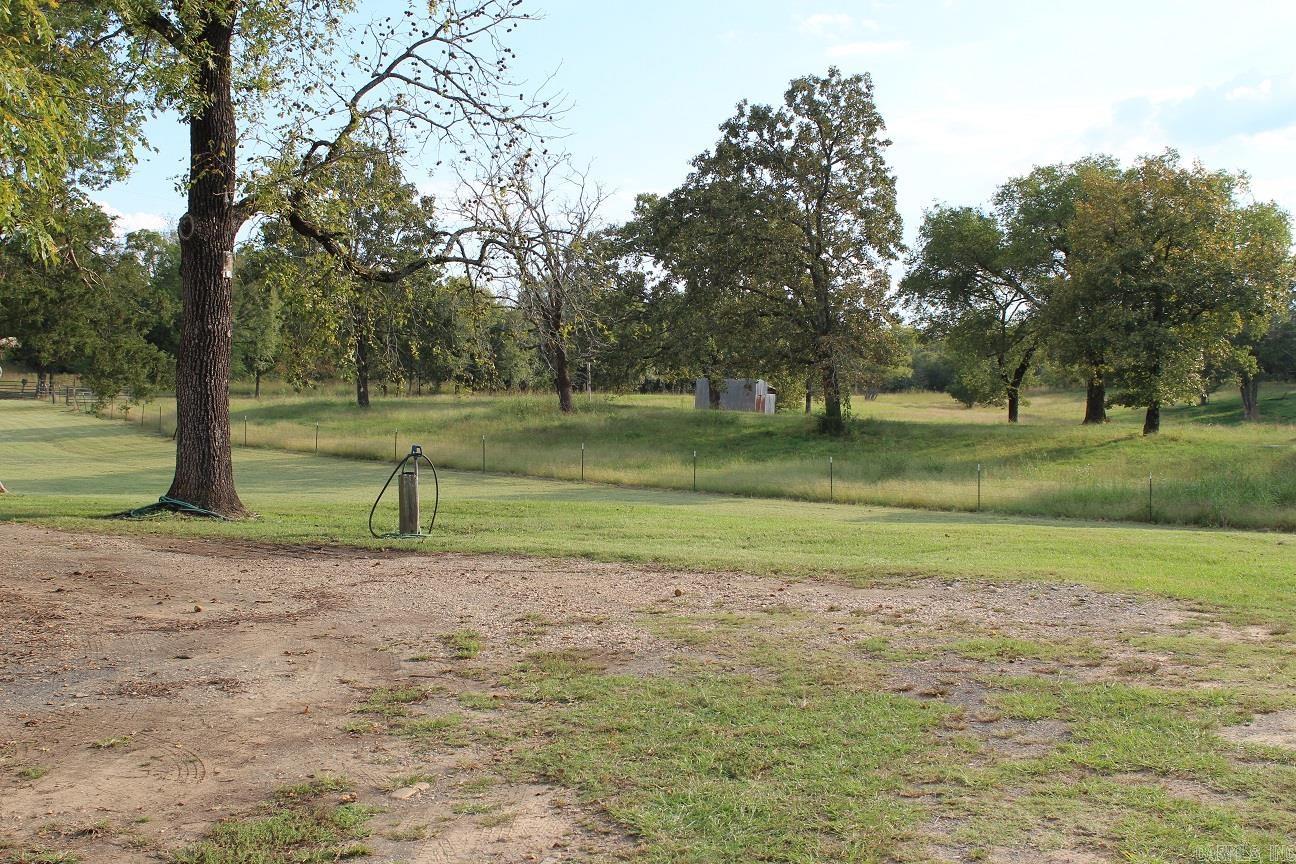 1337 Polk Road 38  Hatfield, AR