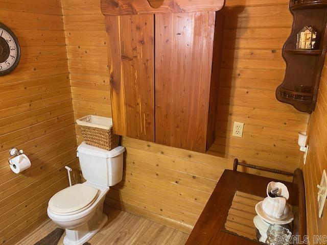 1337 Polk Road 38  Hatfield, AR