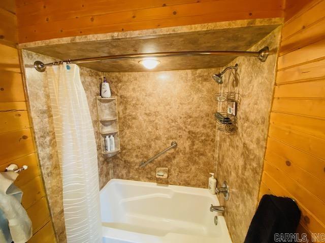 1337 Polk Road 38  Hatfield, AR