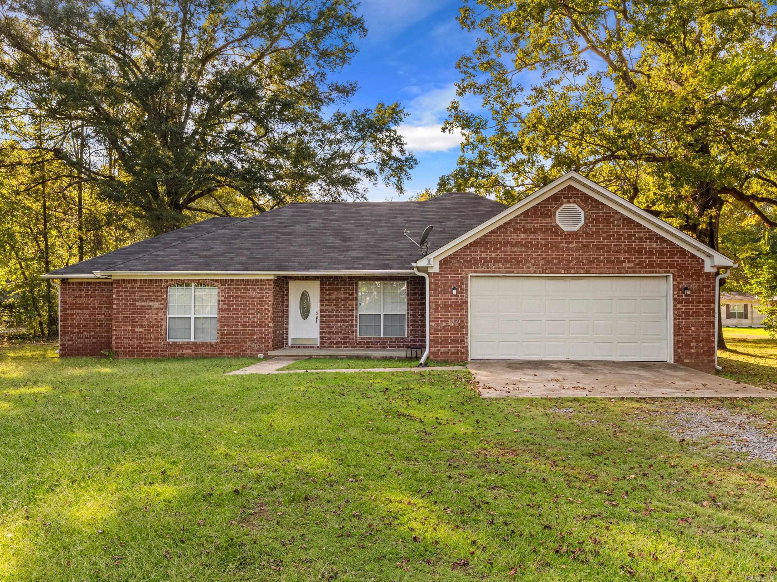 380 Apple Hill Road Austin, AR 72007