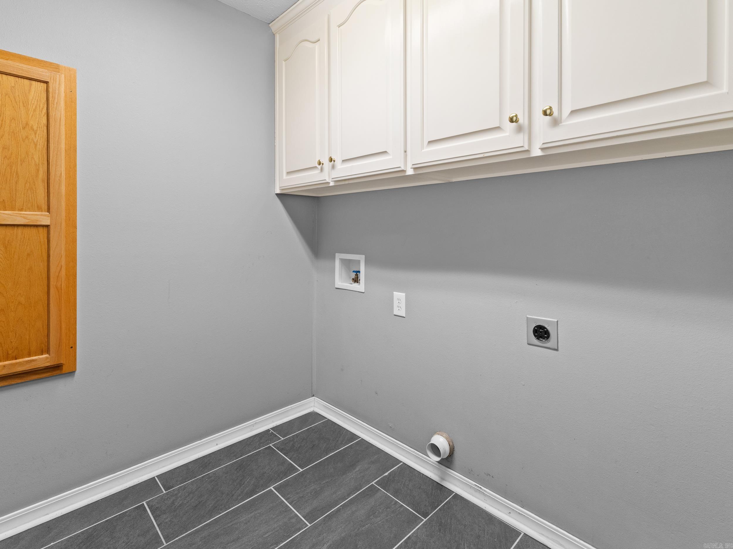 380 Apple Hill Road Austin, AR 72007