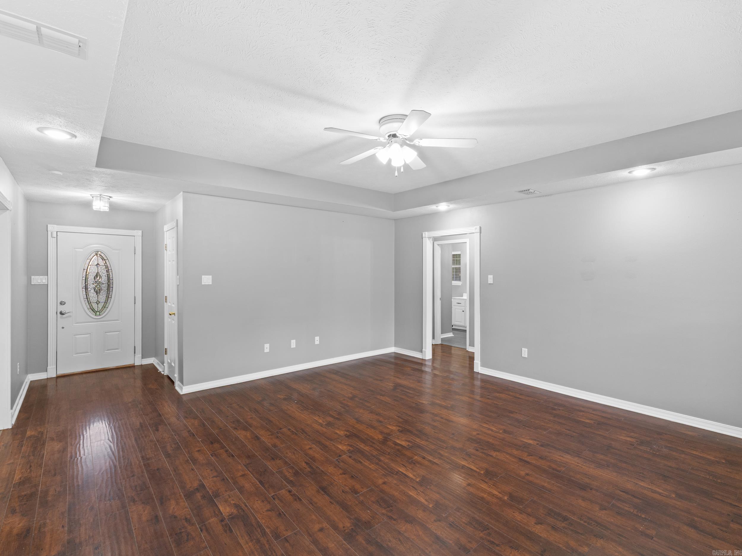 380 Apple Hill Road Austin, AR 72007