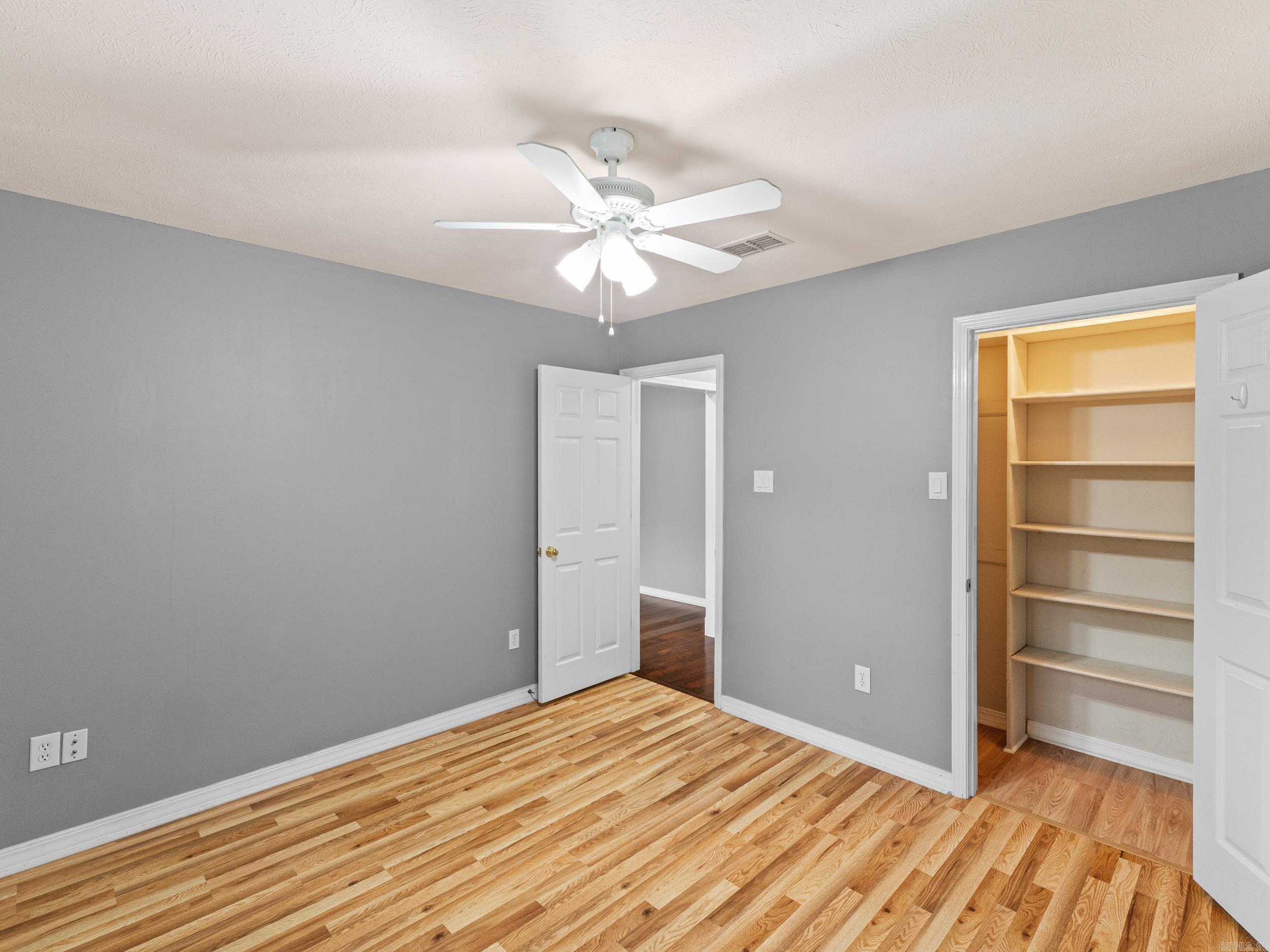 380 Apple Hill Road Austin, AR 72007