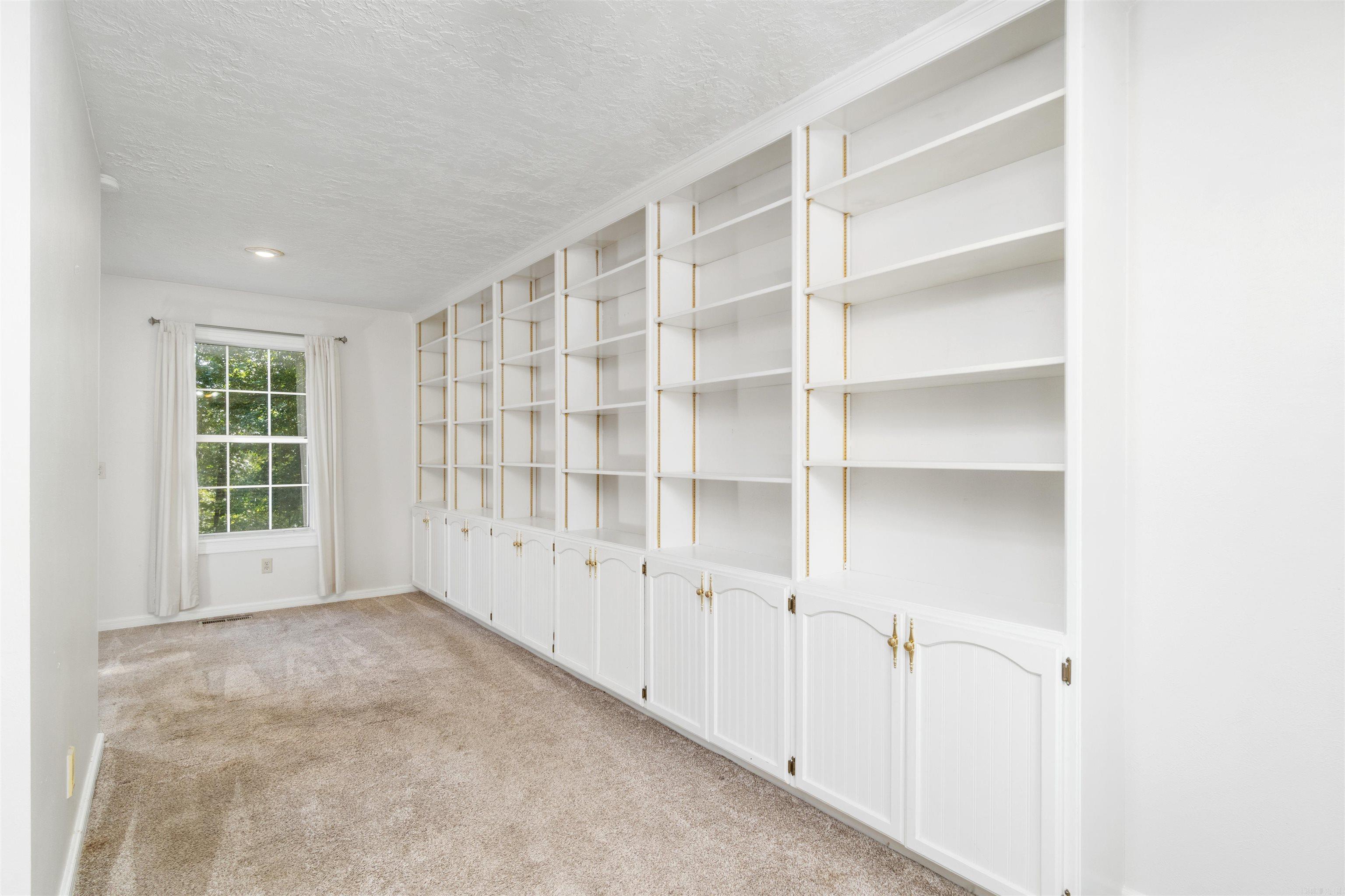 45 Gerona  Hot Springs Village, AR