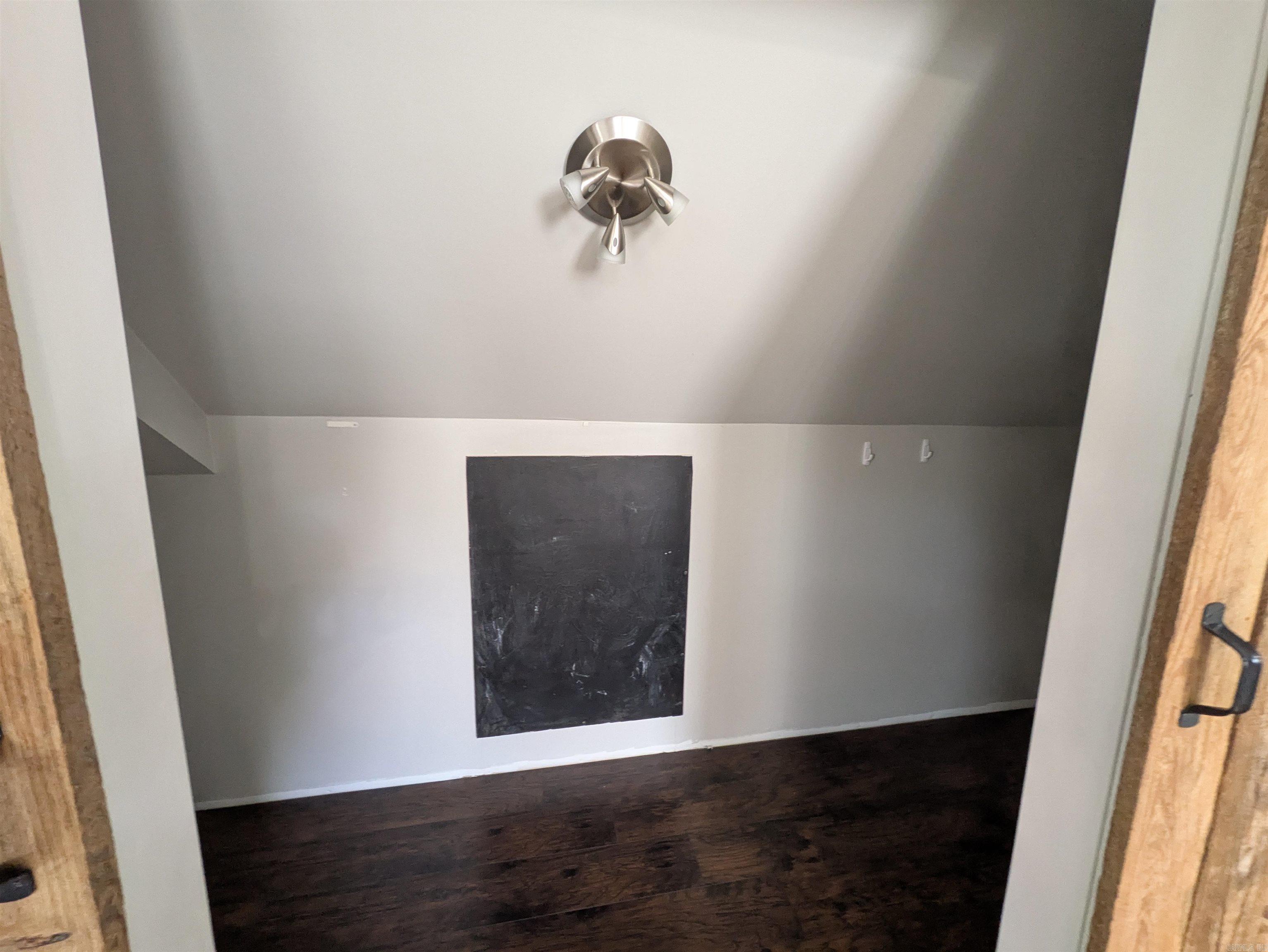 7 Cedar Creek  Clarksville, AR