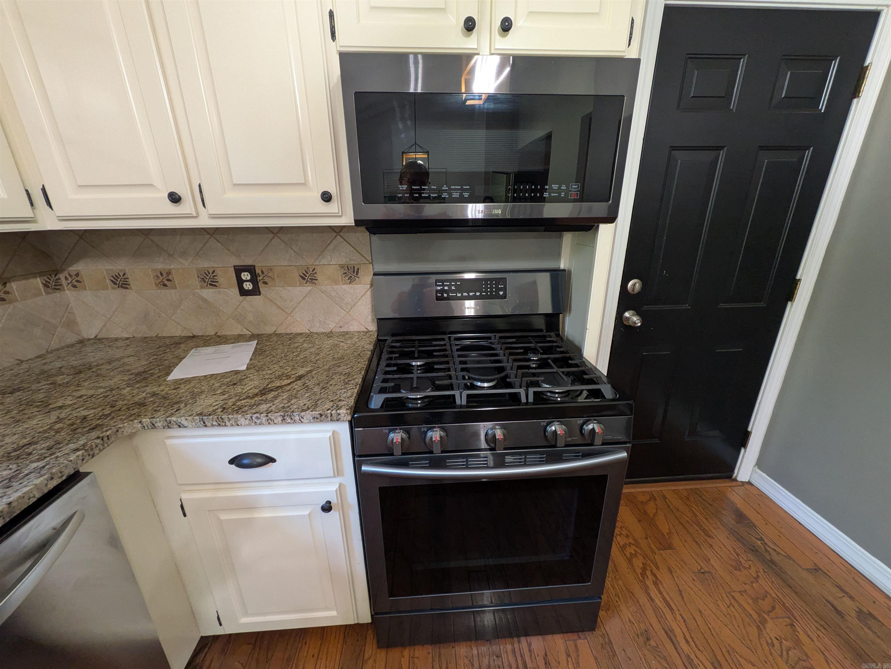 7 Cedar Creek  Clarksville, AR