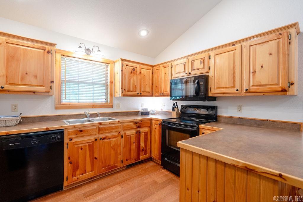 2 Lobo Landing Heber Springs, AR 72543