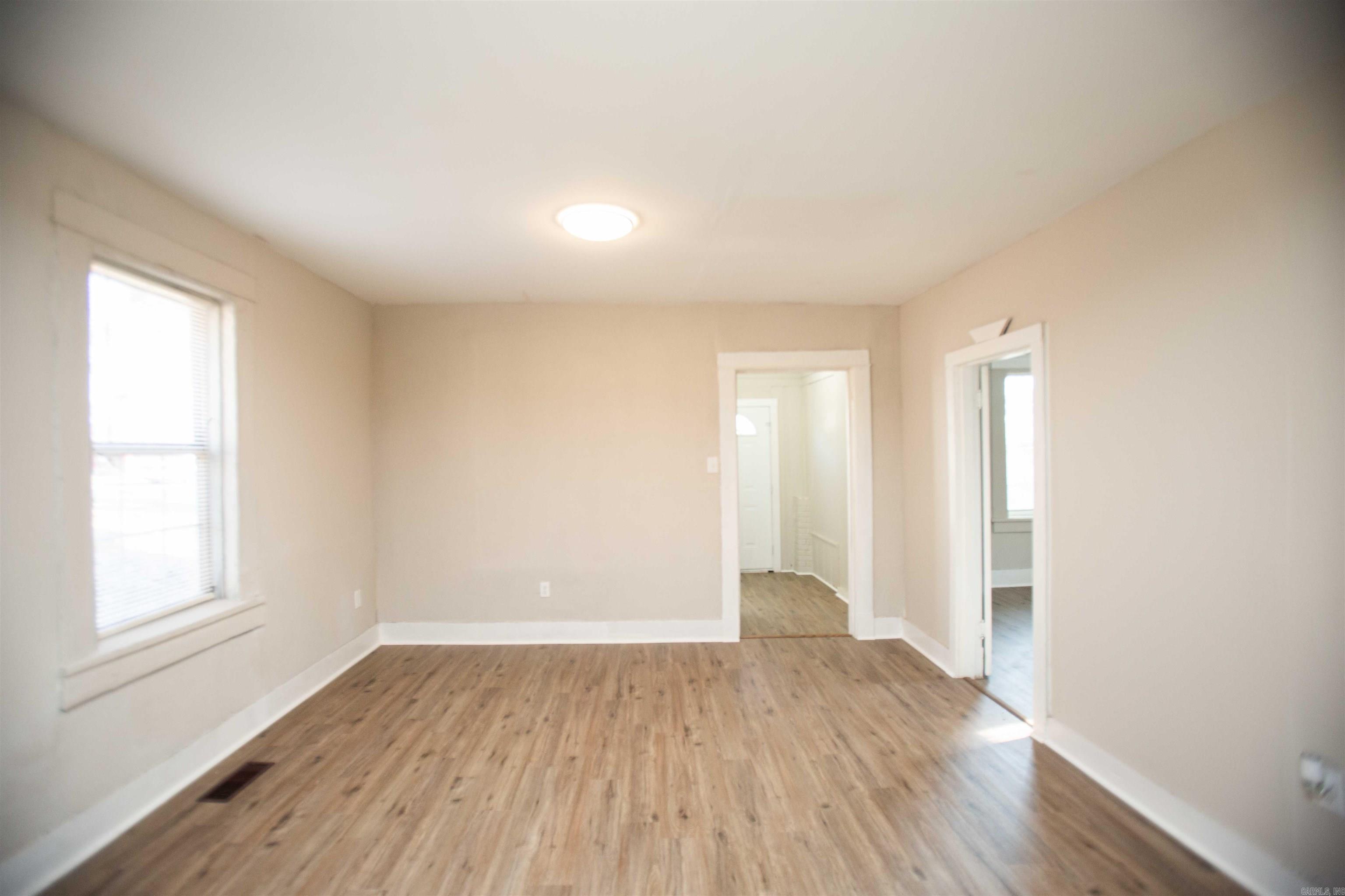 4224 W 16th  Little Rock, AR