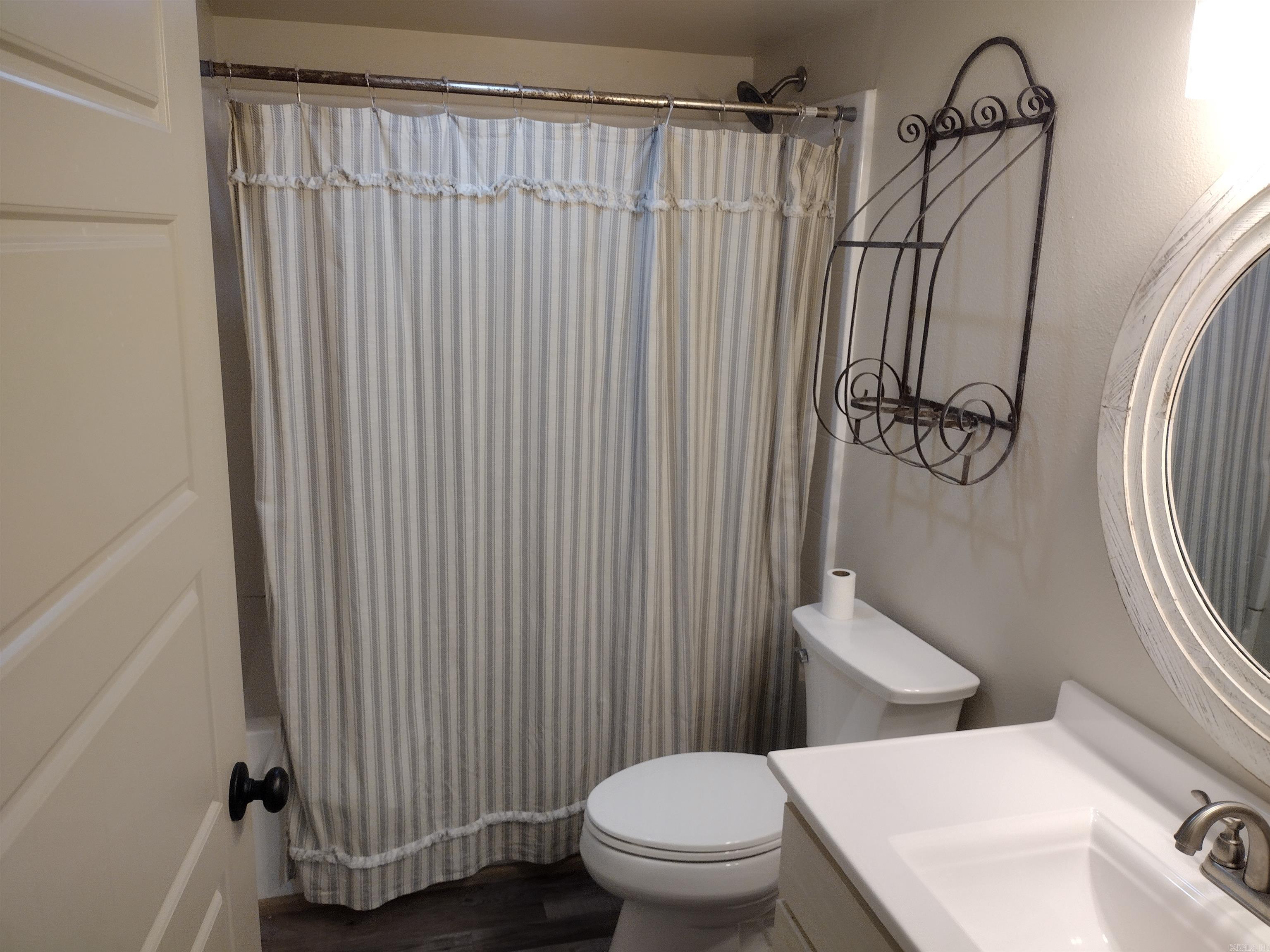 30121 HWy 263 N  Mountain View, AR