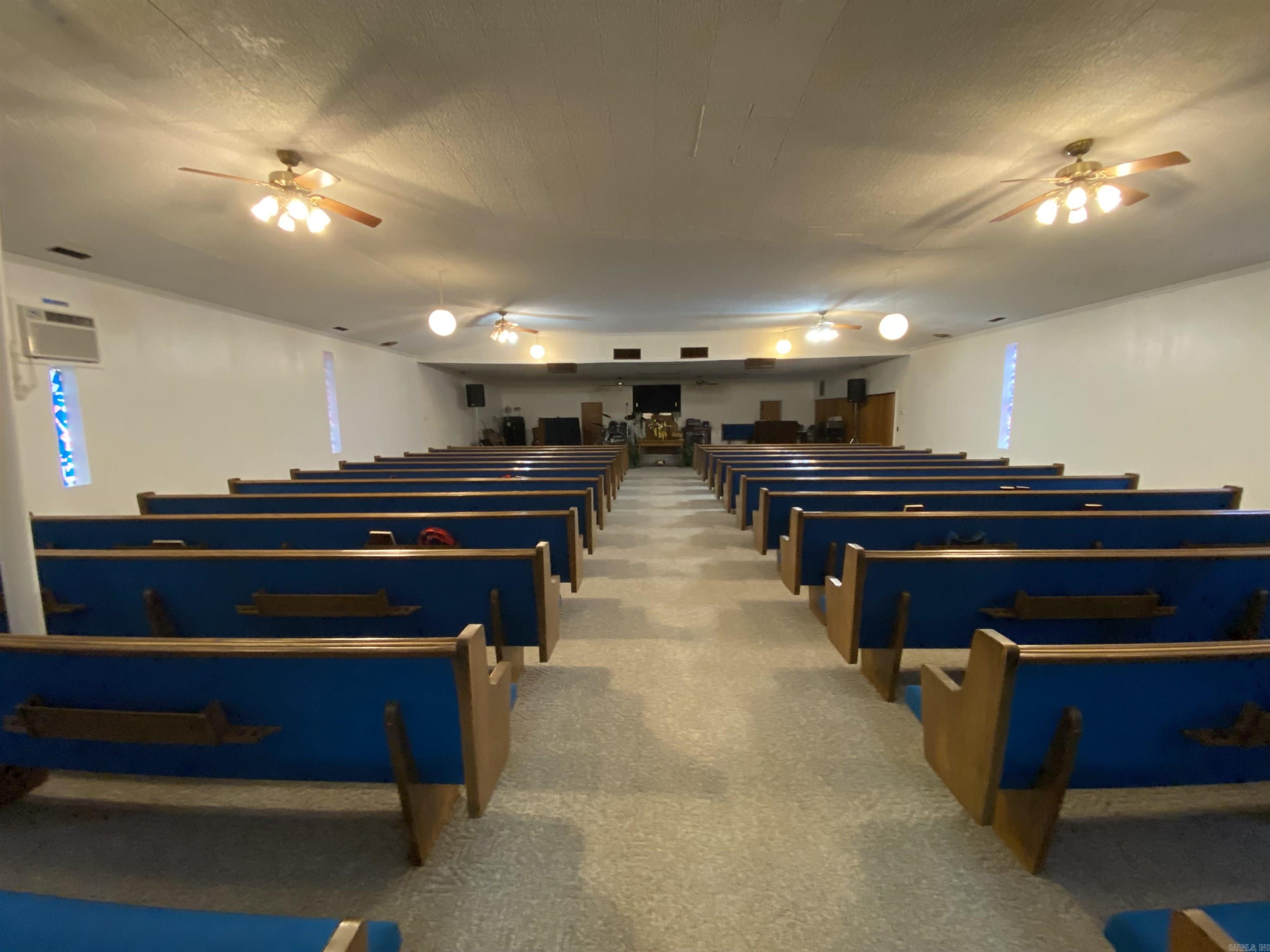 261 N Pine  Trumann, AR