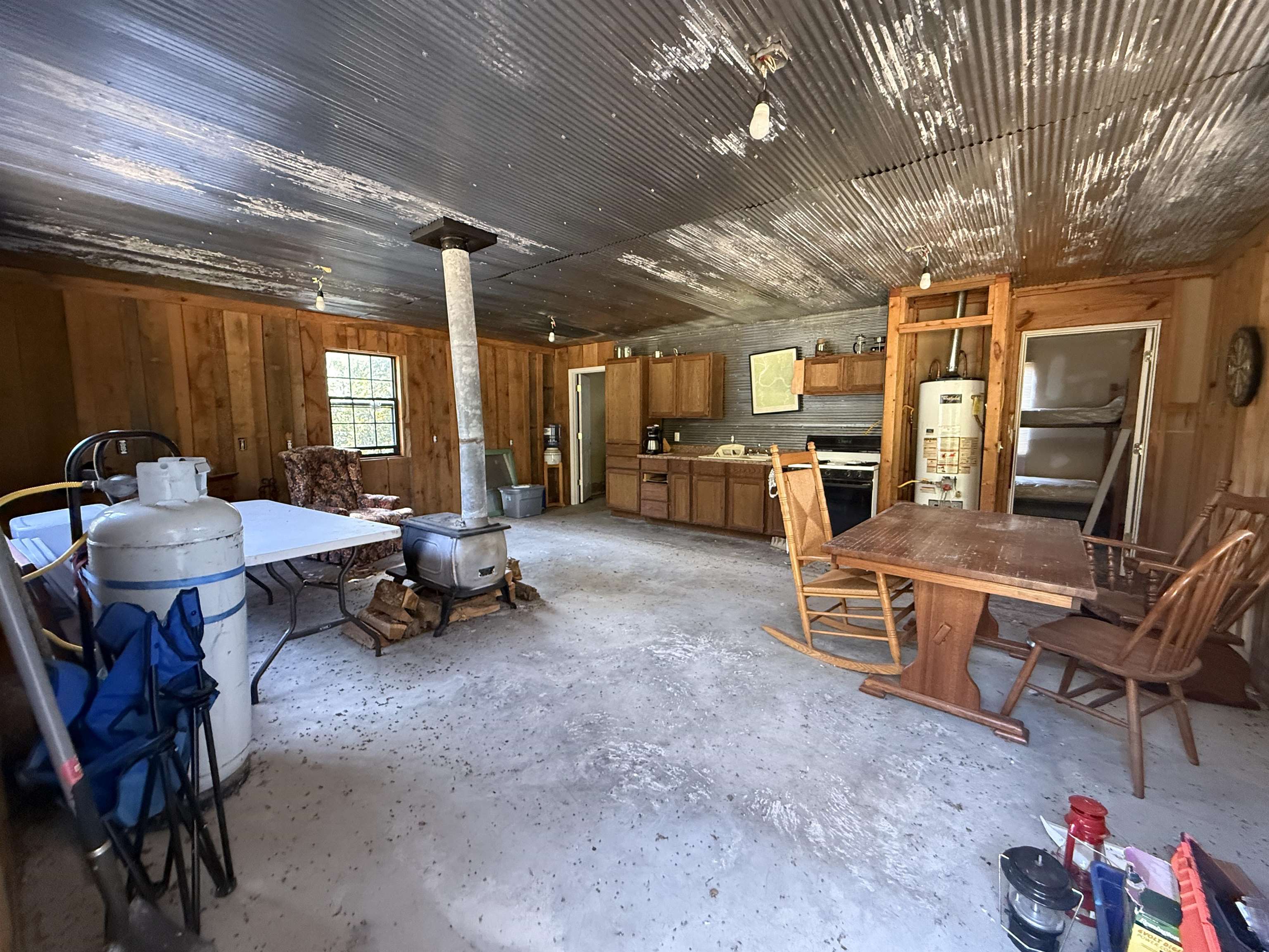 115A Greasy Bottom Road  Melbourne, AR