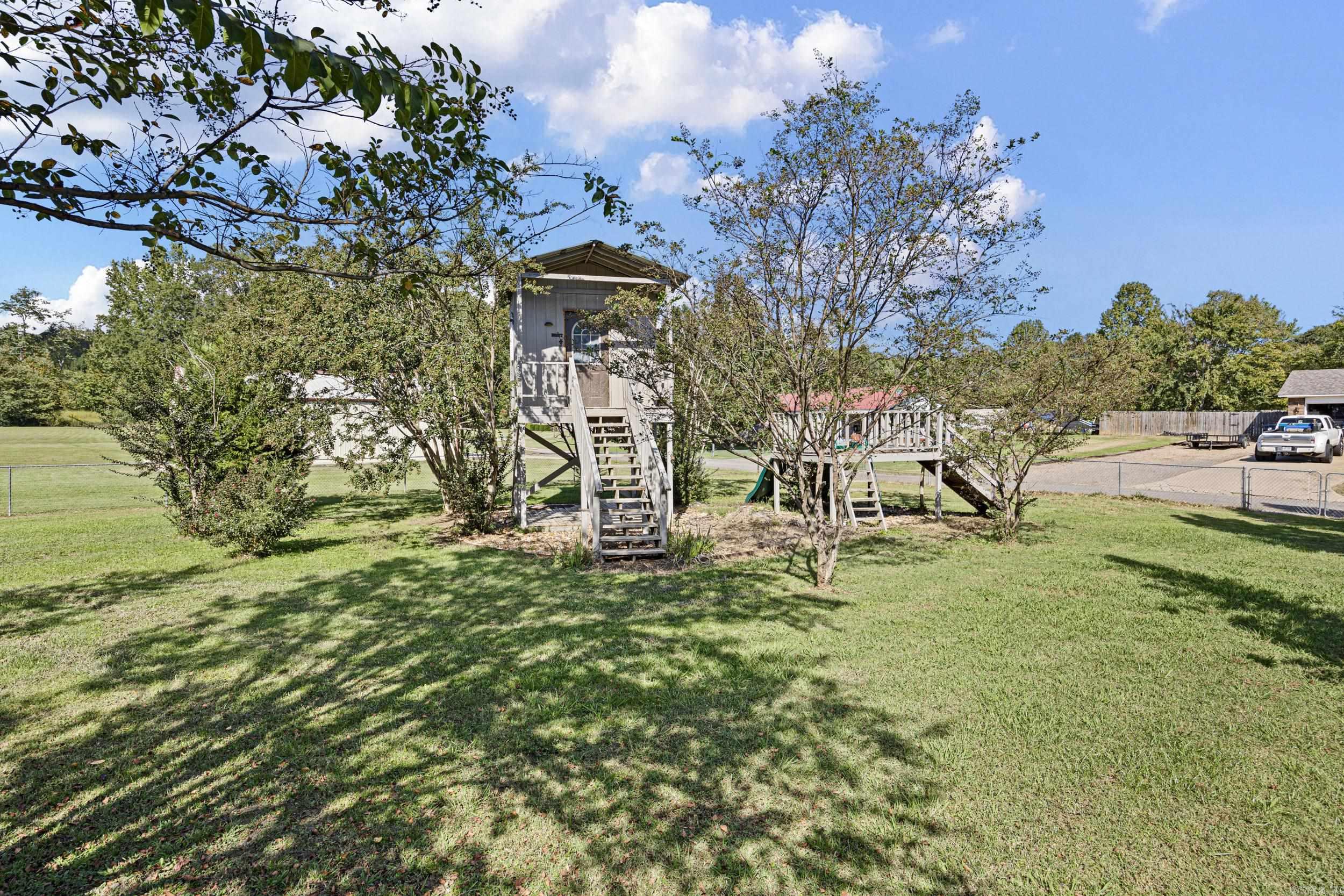 806 Avenue 8 SE  Atkins, AR