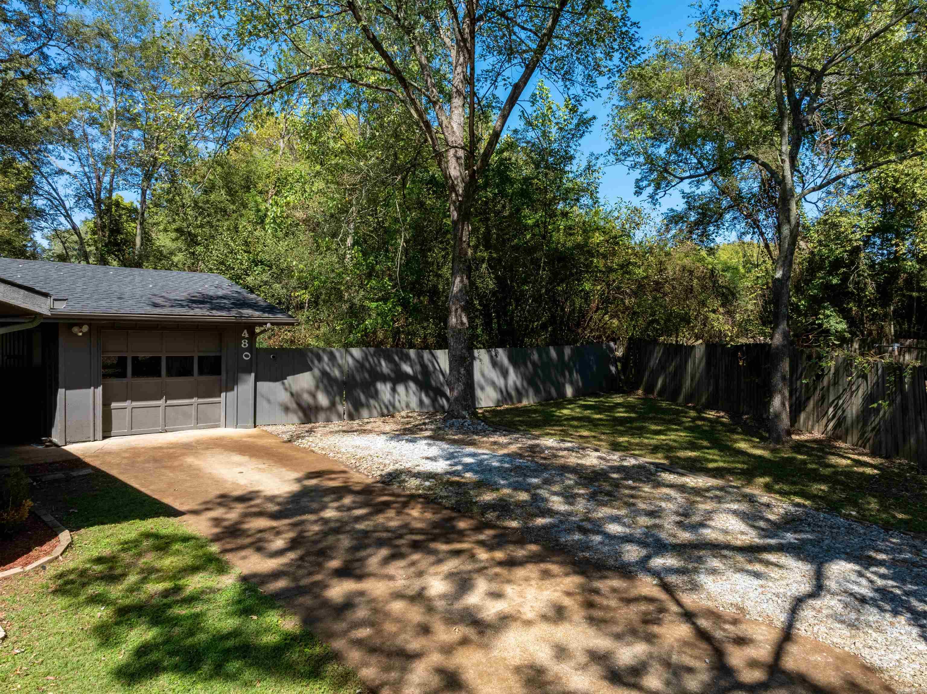 480 Hawkins  Batesville, AR