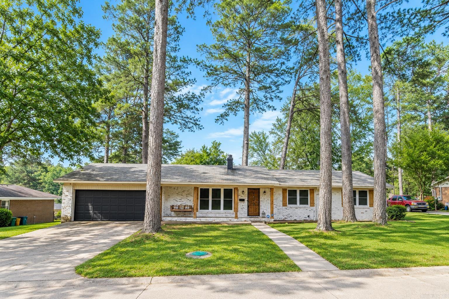 1211  Linwood Dr  El Dorado, AR