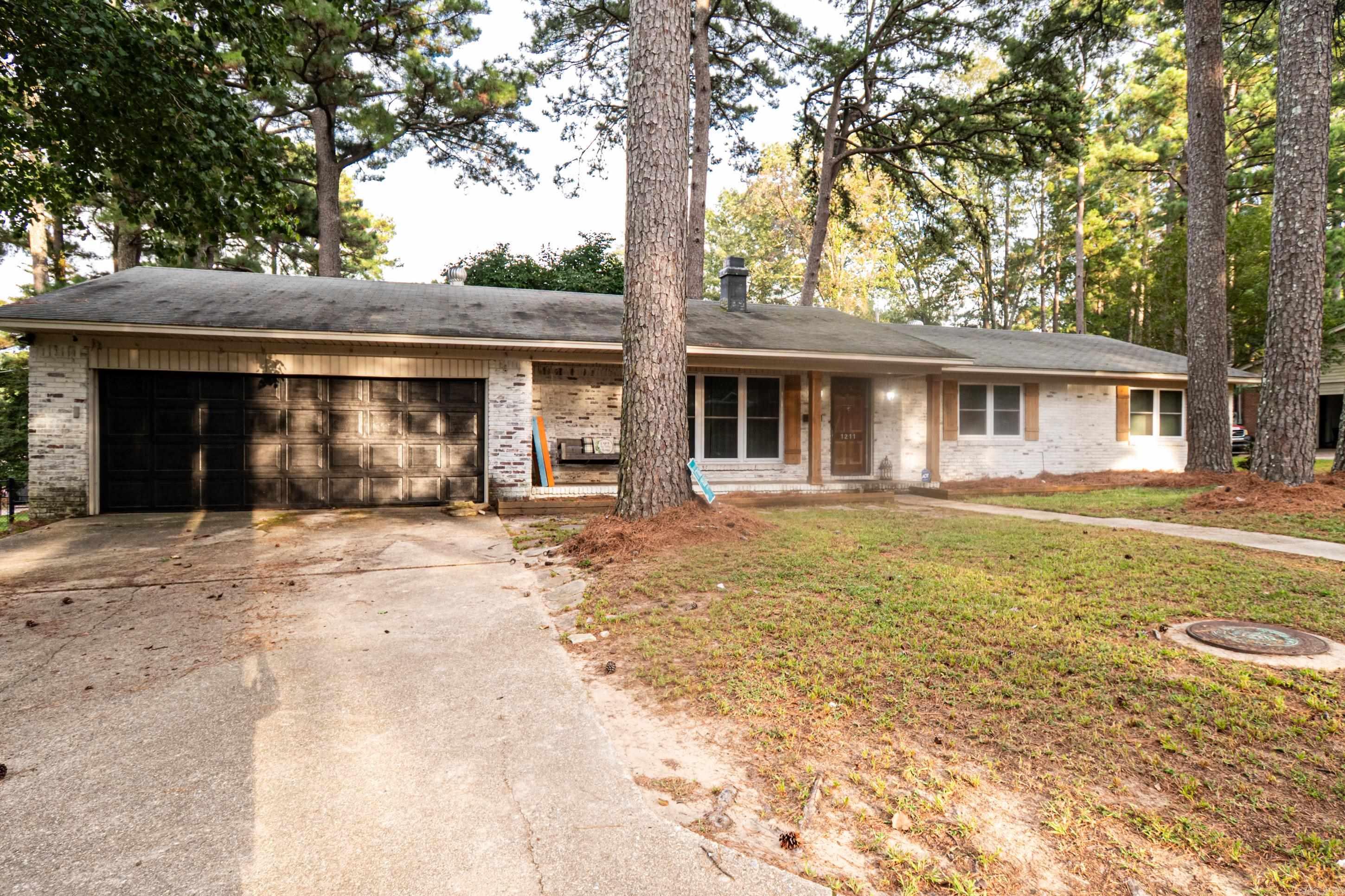 1211 Linwood Dr  El Dorado, AR