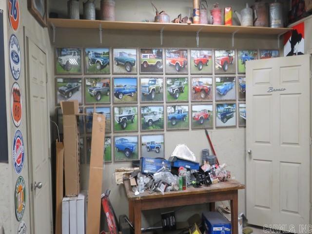 212 Cedar Hills  Mountain View, AR