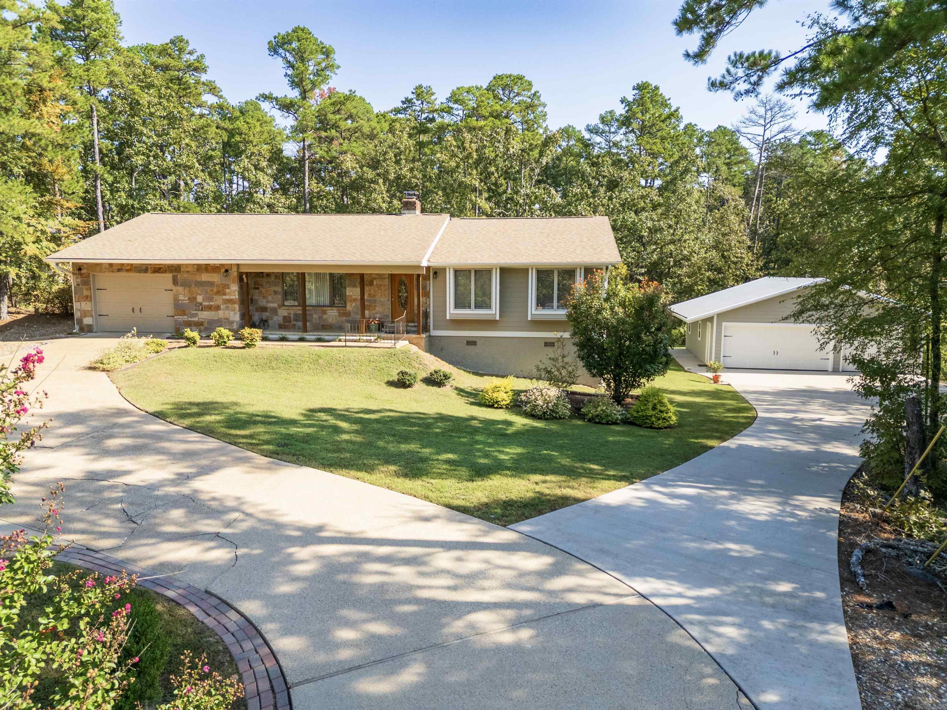 45 and 47 Levantino Drive Hot Springs Village, AR 71909