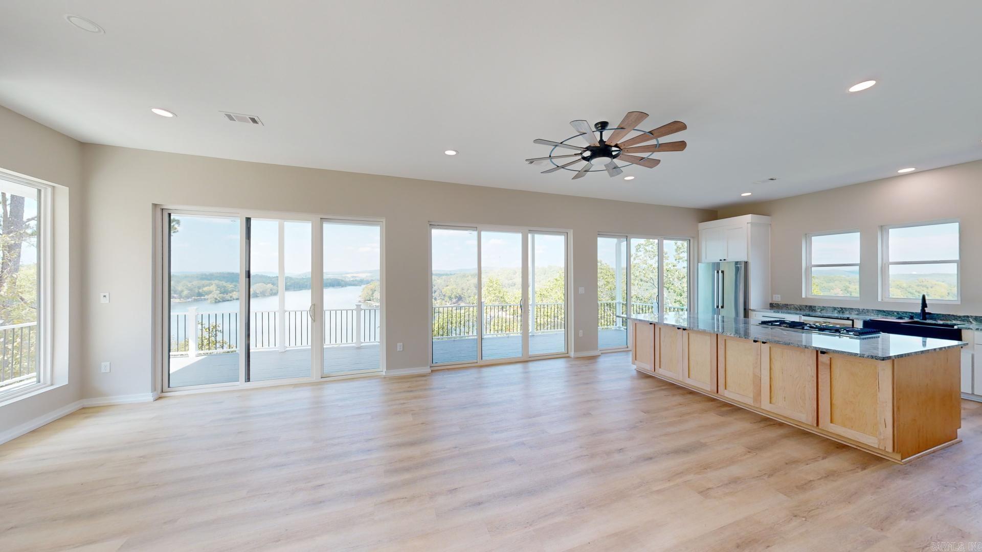 156 Waterfront Drive Hot Springs, AR 71913