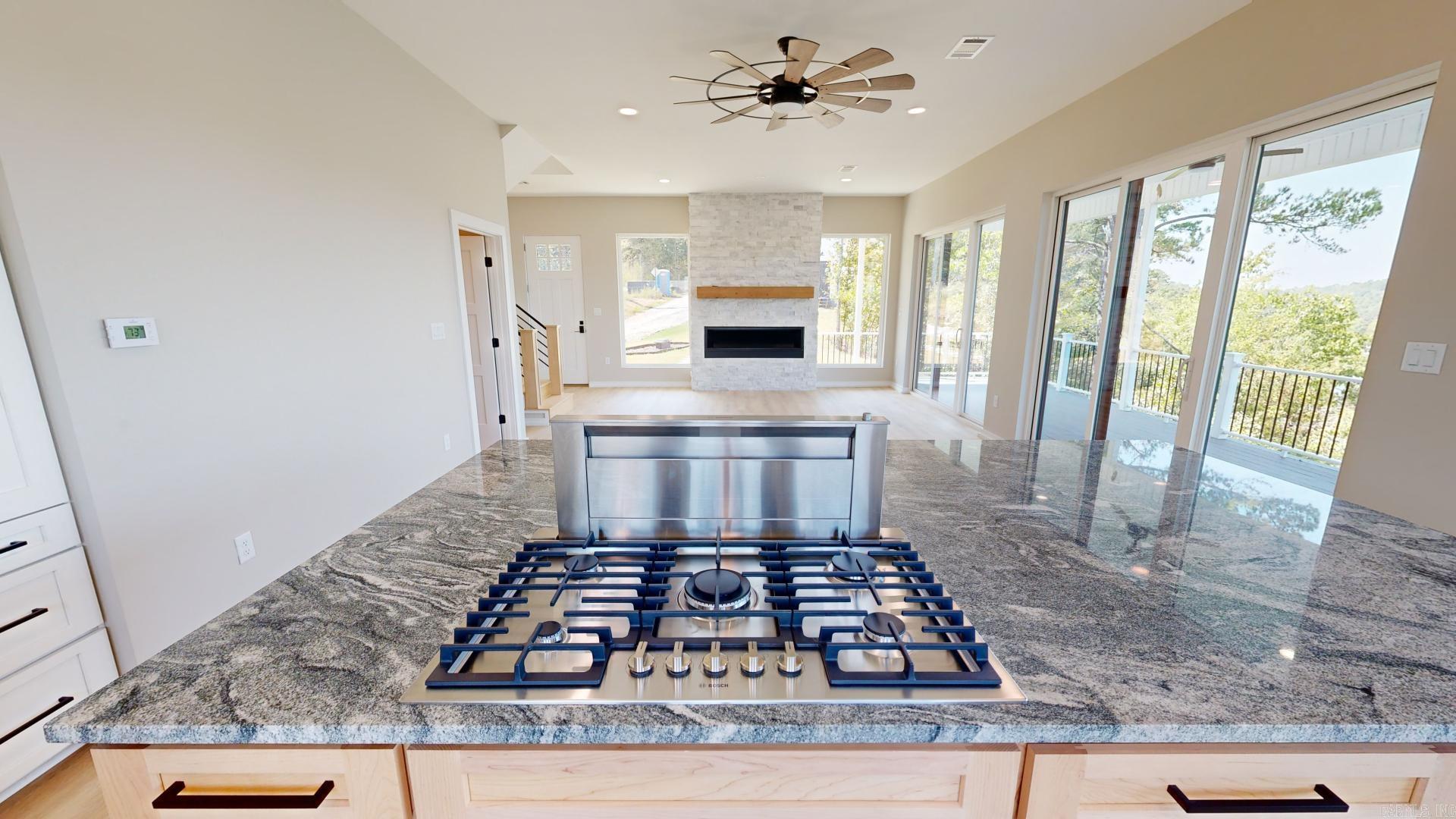 156 Waterfront Drive Hot Springs, AR 71913