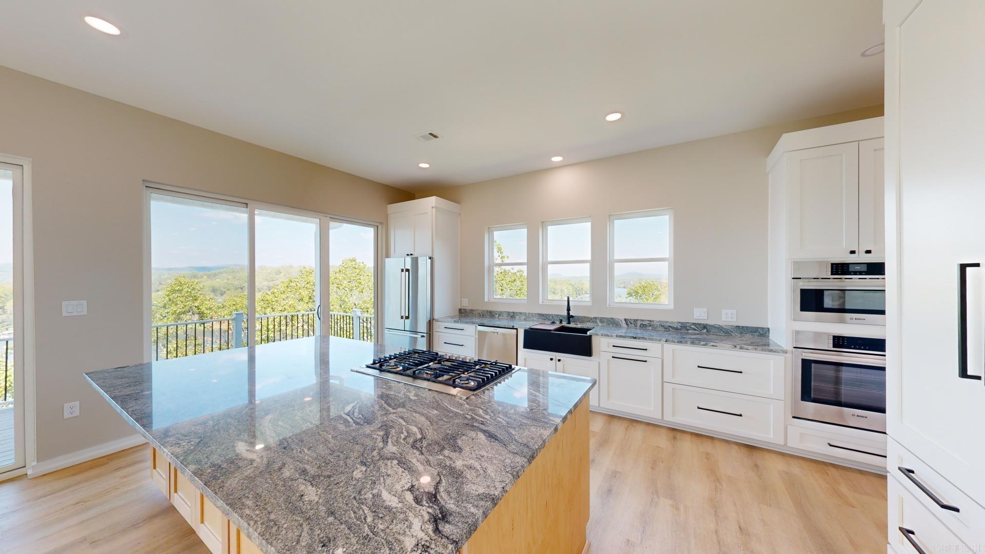 156 Waterfront Drive Hot Springs, AR 71913