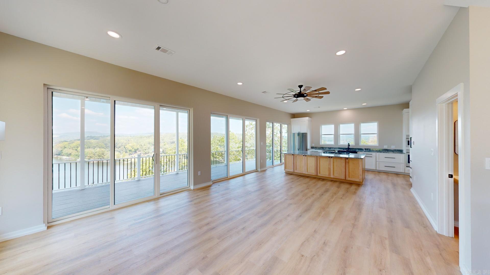 156 Waterfront Drive Hot Springs, AR 71913