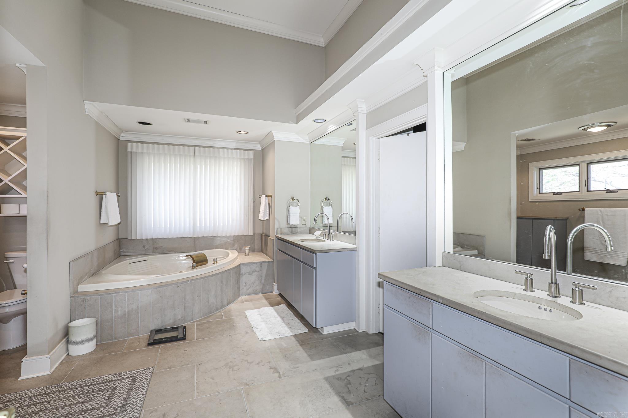 5812 Highway 5  Benton, AR