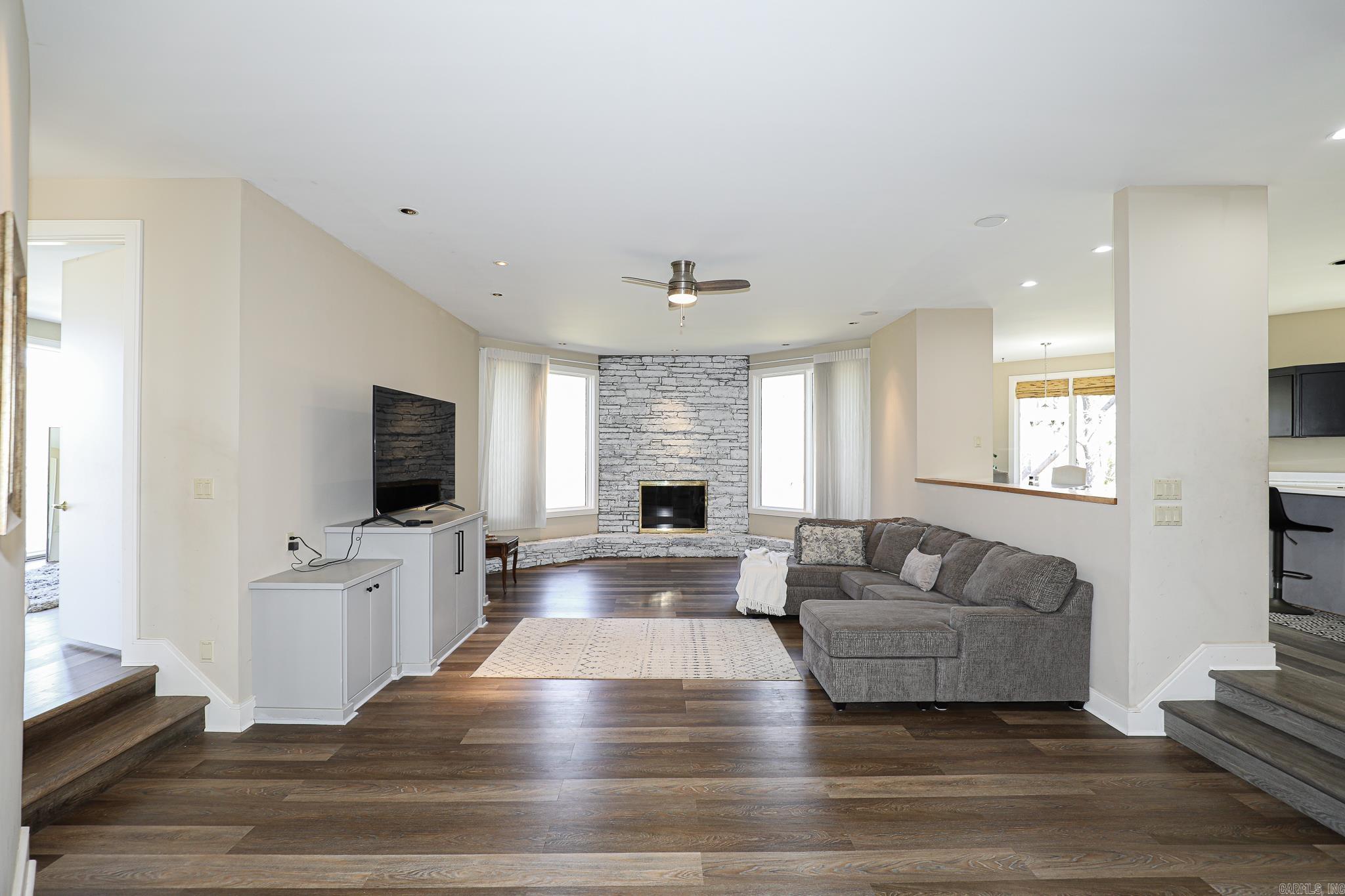 5812 Highway 5  Benton, AR