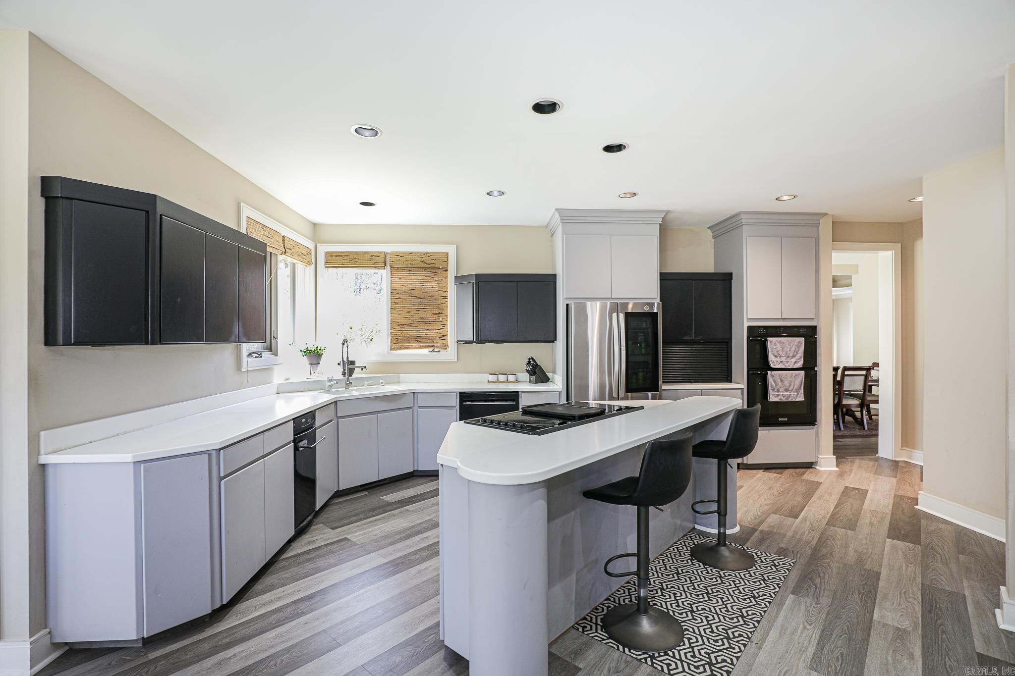 5812 & 5806 Highway 5  Benton, AR