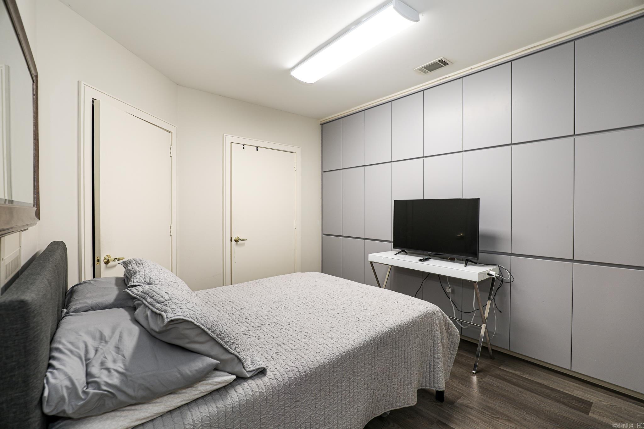 5812 & 5806 Highway 5  Benton, AR