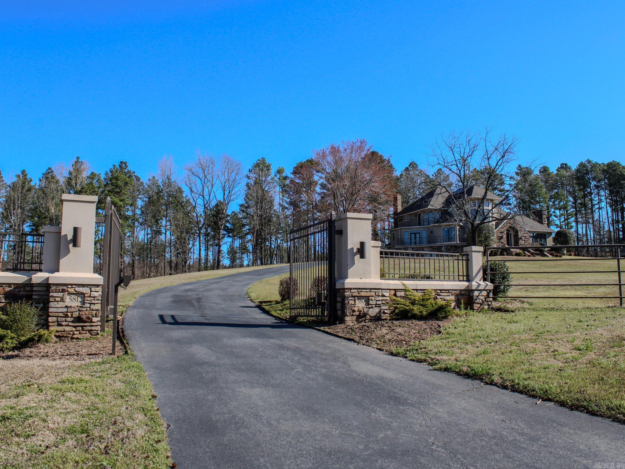 5812 & 5806 Highway 5  Benton, AR