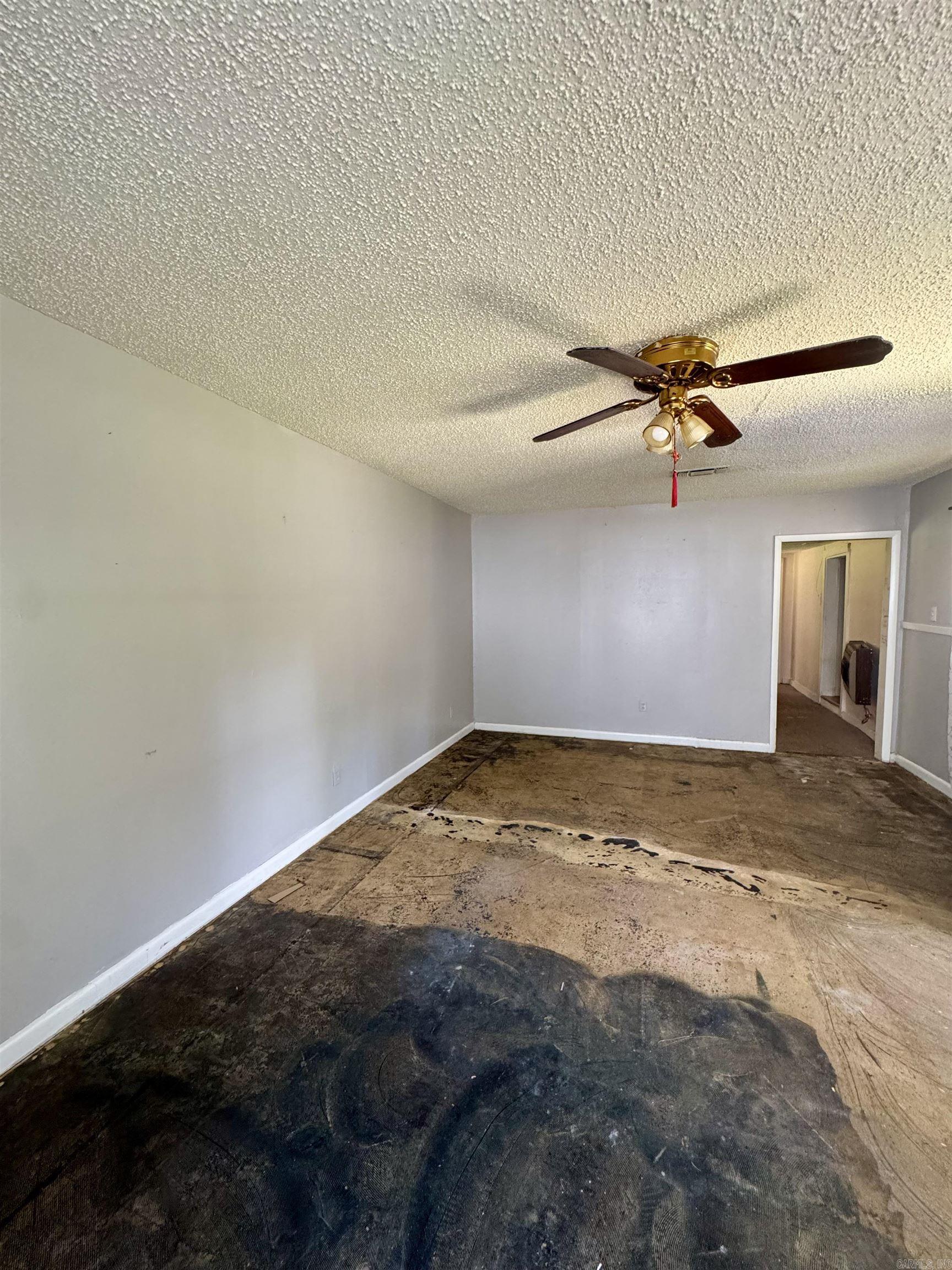 5411 Old Warren Road Pine Bluff, AR 71603