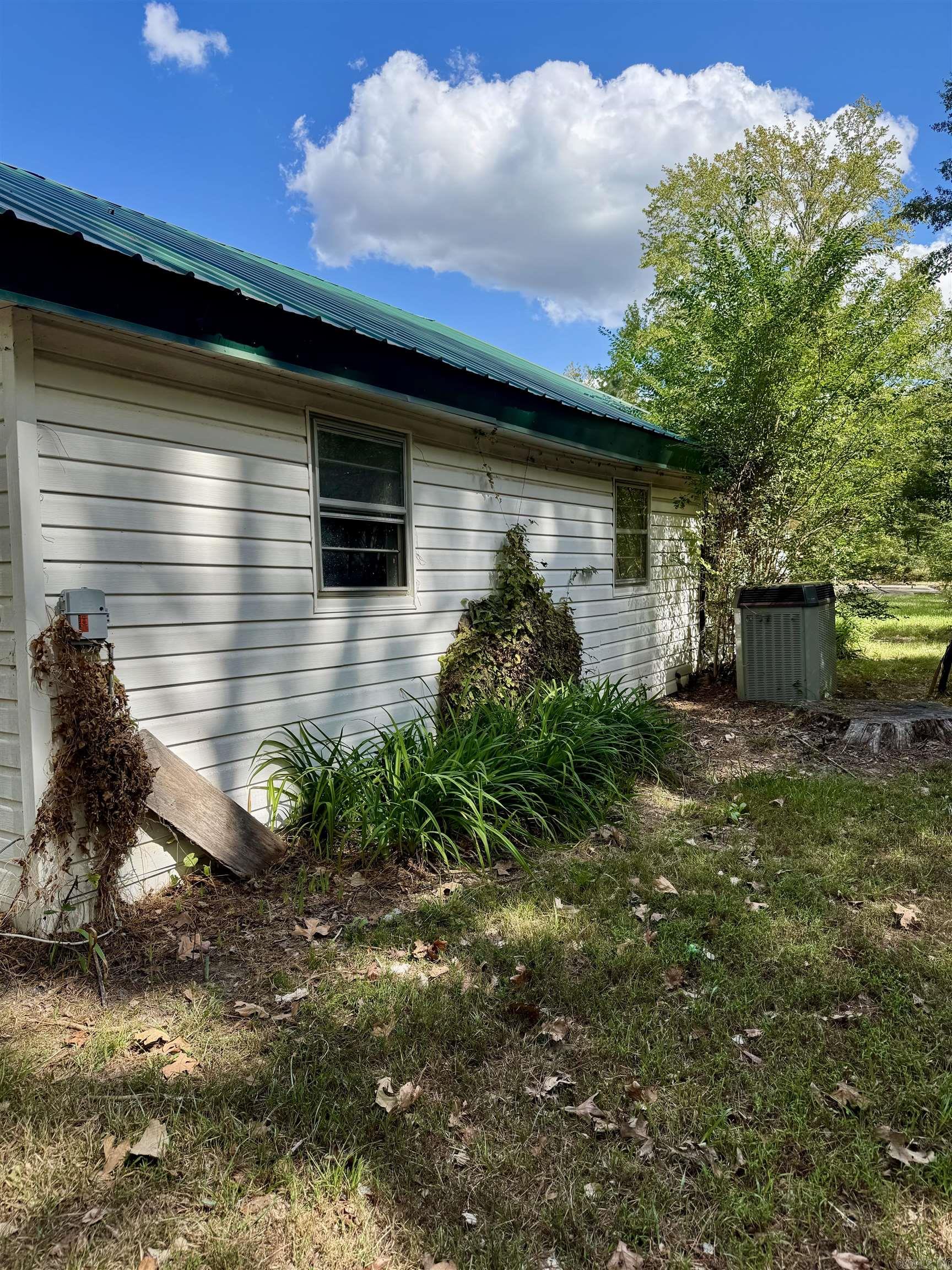 5411 Old Warren Road Pine Bluff, AR 71603