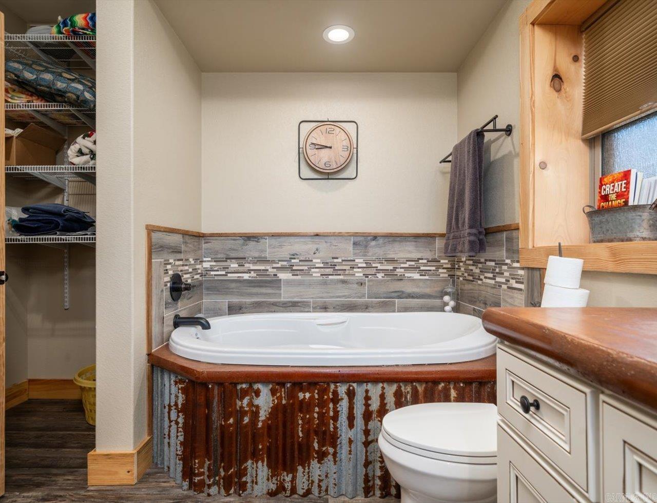 2060 Nubbin Ridge  Royal, AR