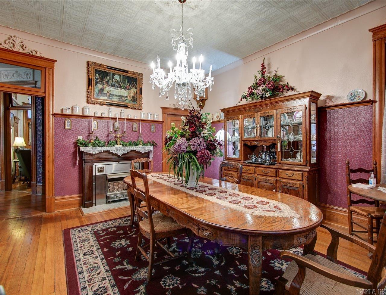 318 Quapaw The Gables Inn Hot Springs, AR