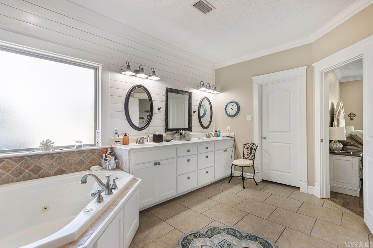 8 Abbie Vilonia, AR 72173