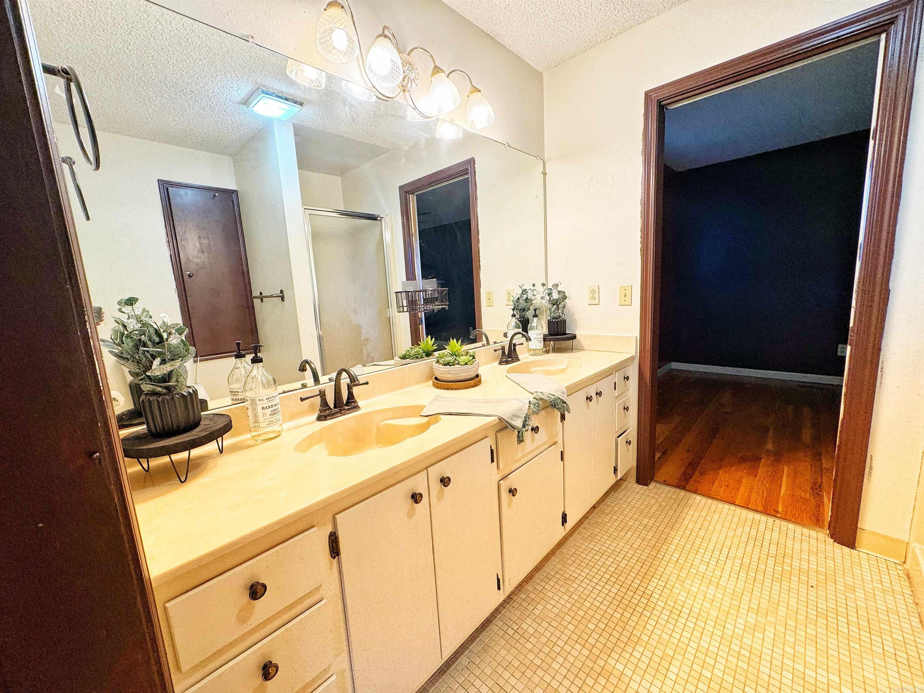 40 Sutton Lane Batesville, AR 72501