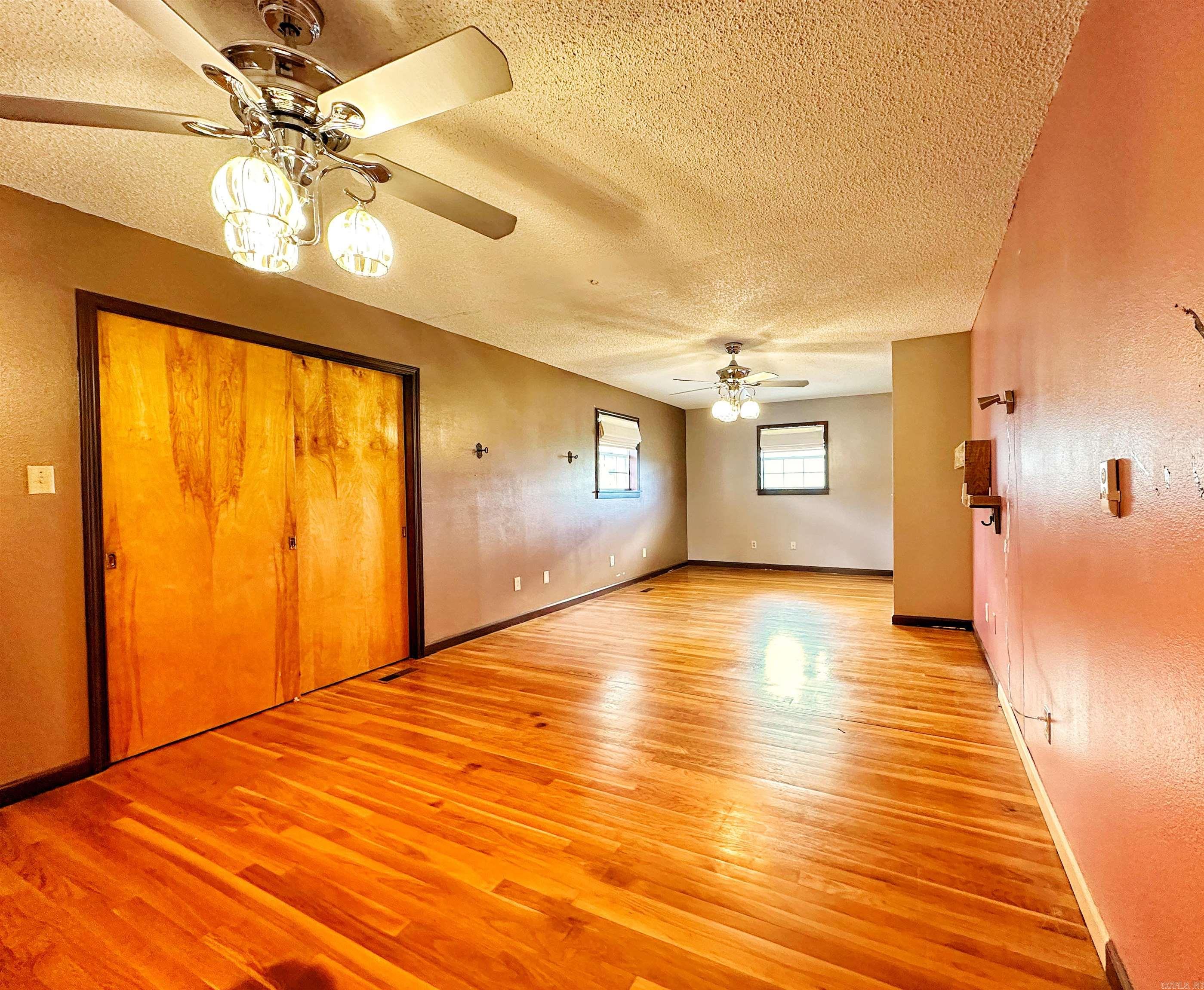 40 Sutton Lane Batesville, AR 72501