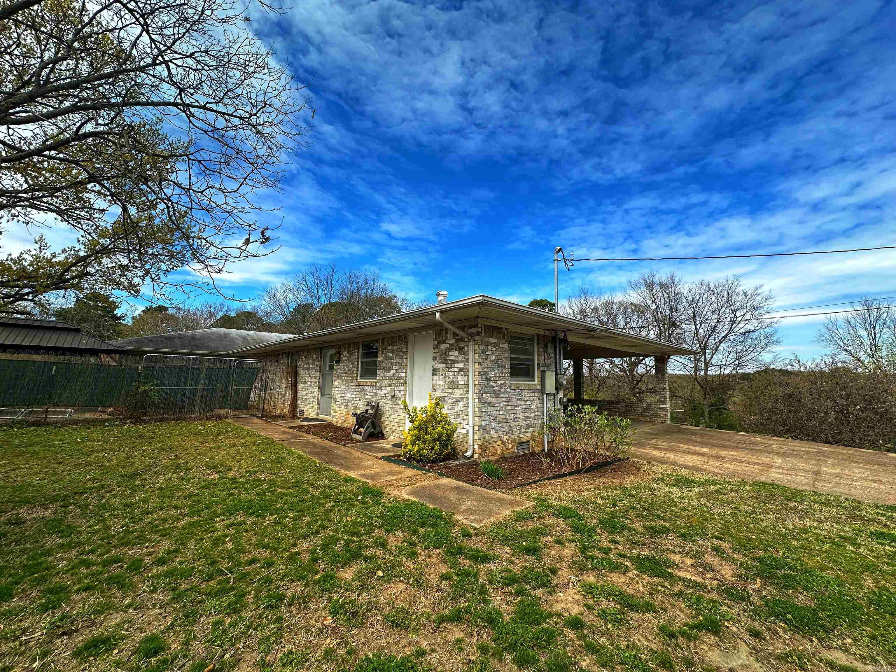 40 Sutton Lane Batesville, AR 72501