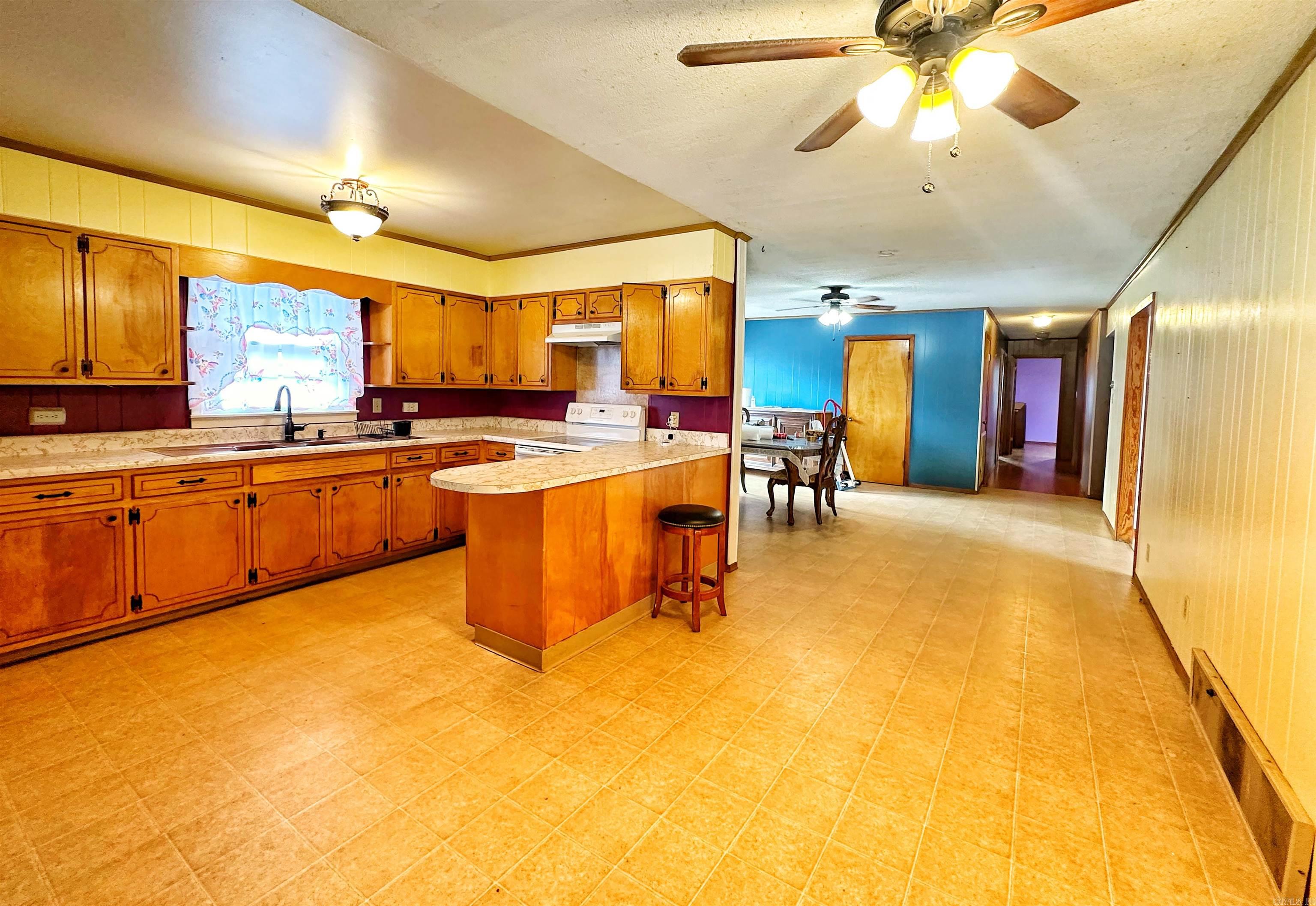 40 Sutton Lane Batesville, AR 72501