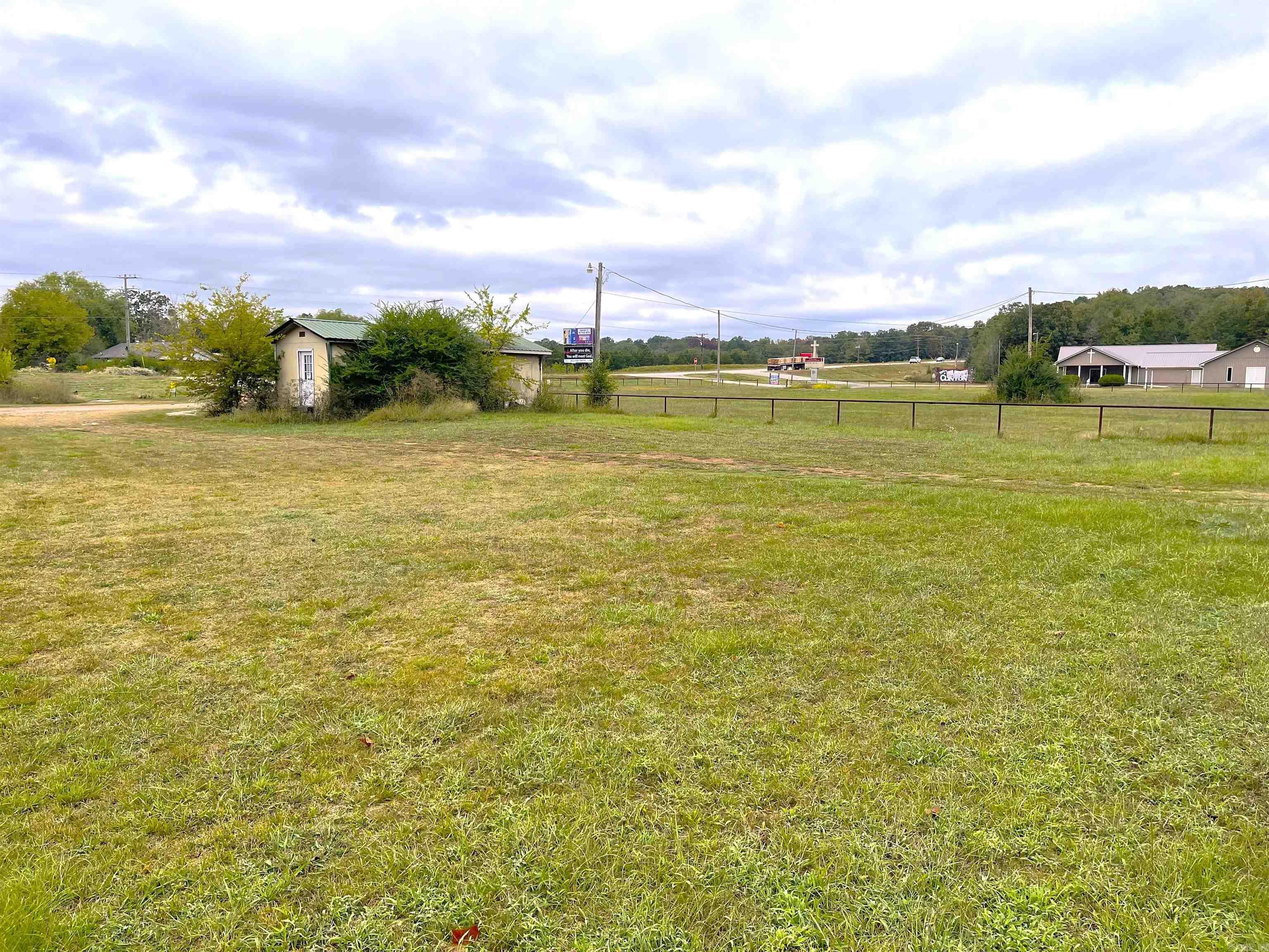 4263 Hwy 65 S  Clinton, AR