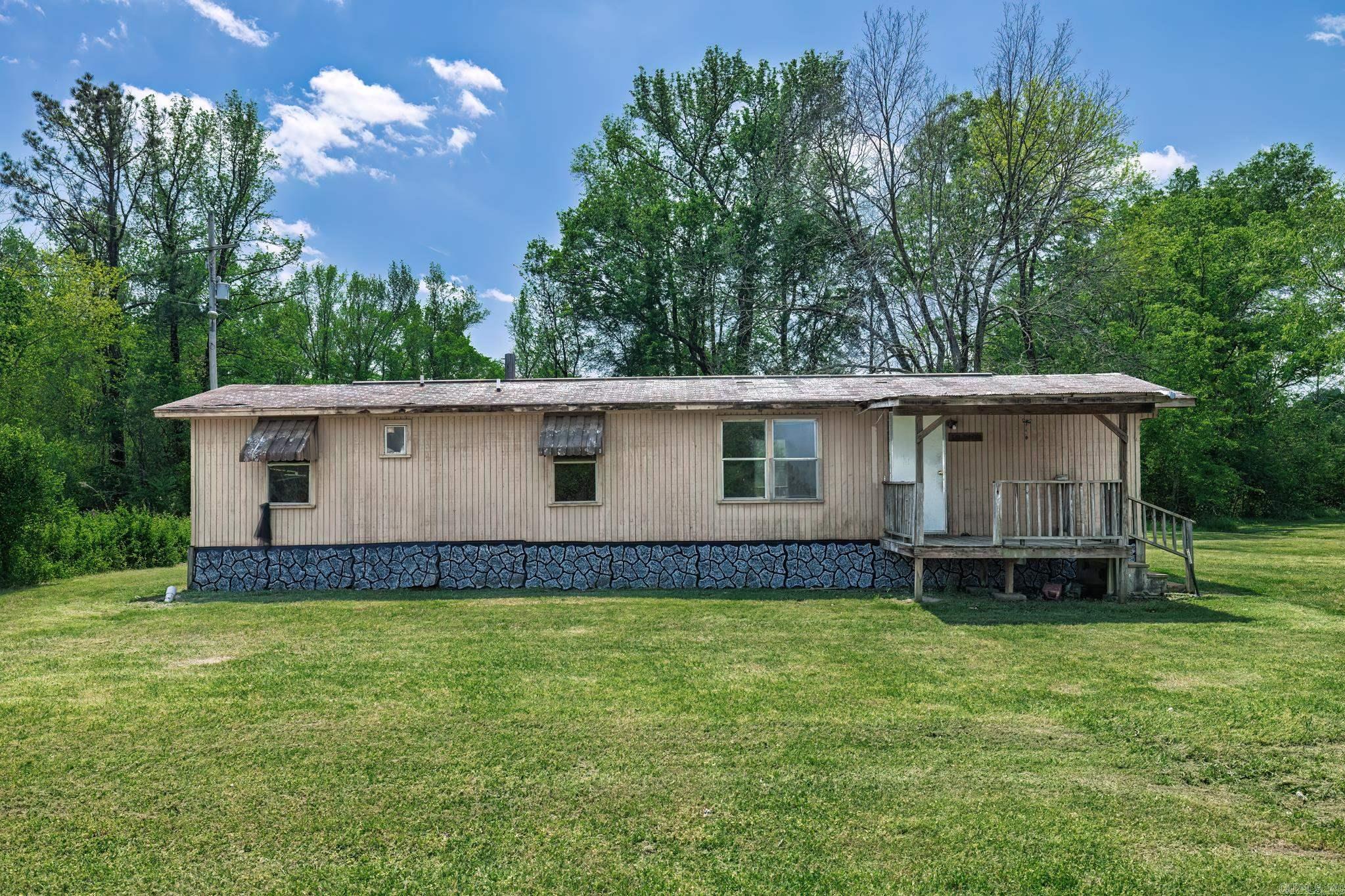 313 W Miller  Gurdon, AR
