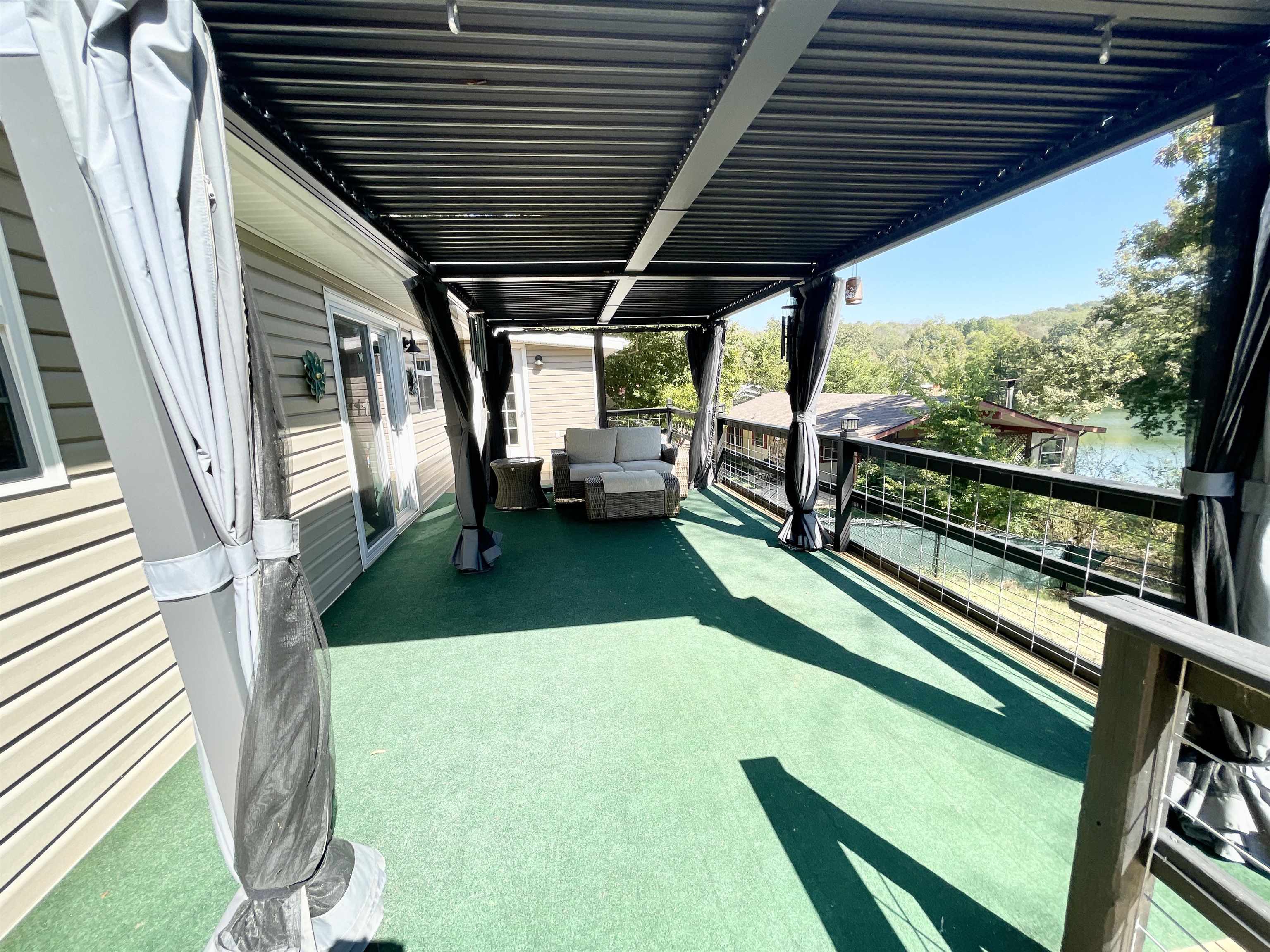 29 W Lakeshore Drive Cherokee Village, AR 72529