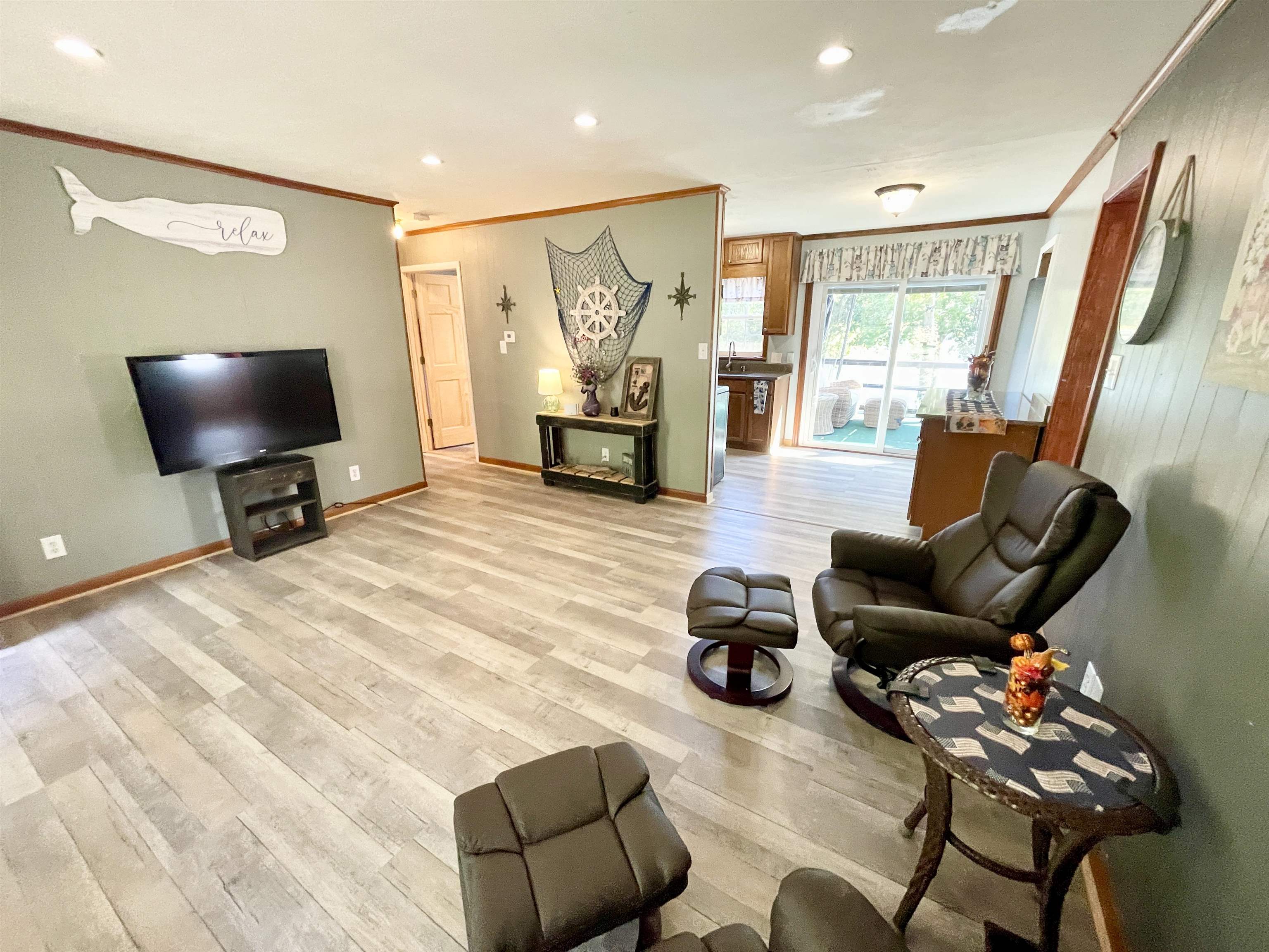 29 W Lakeshore Drive Cherokee Village, AR 72529