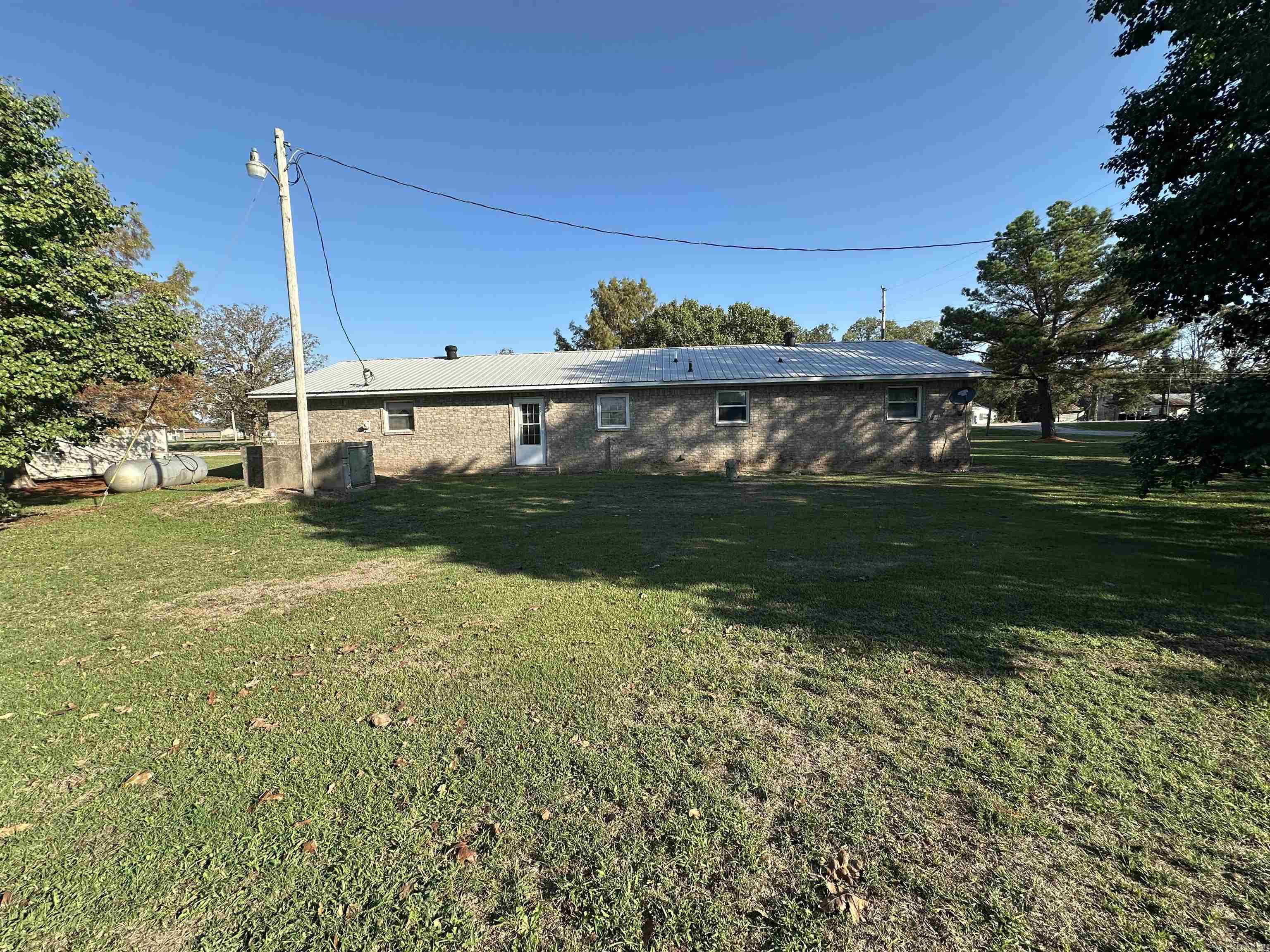 418 Hwy 62  McDougal, AR