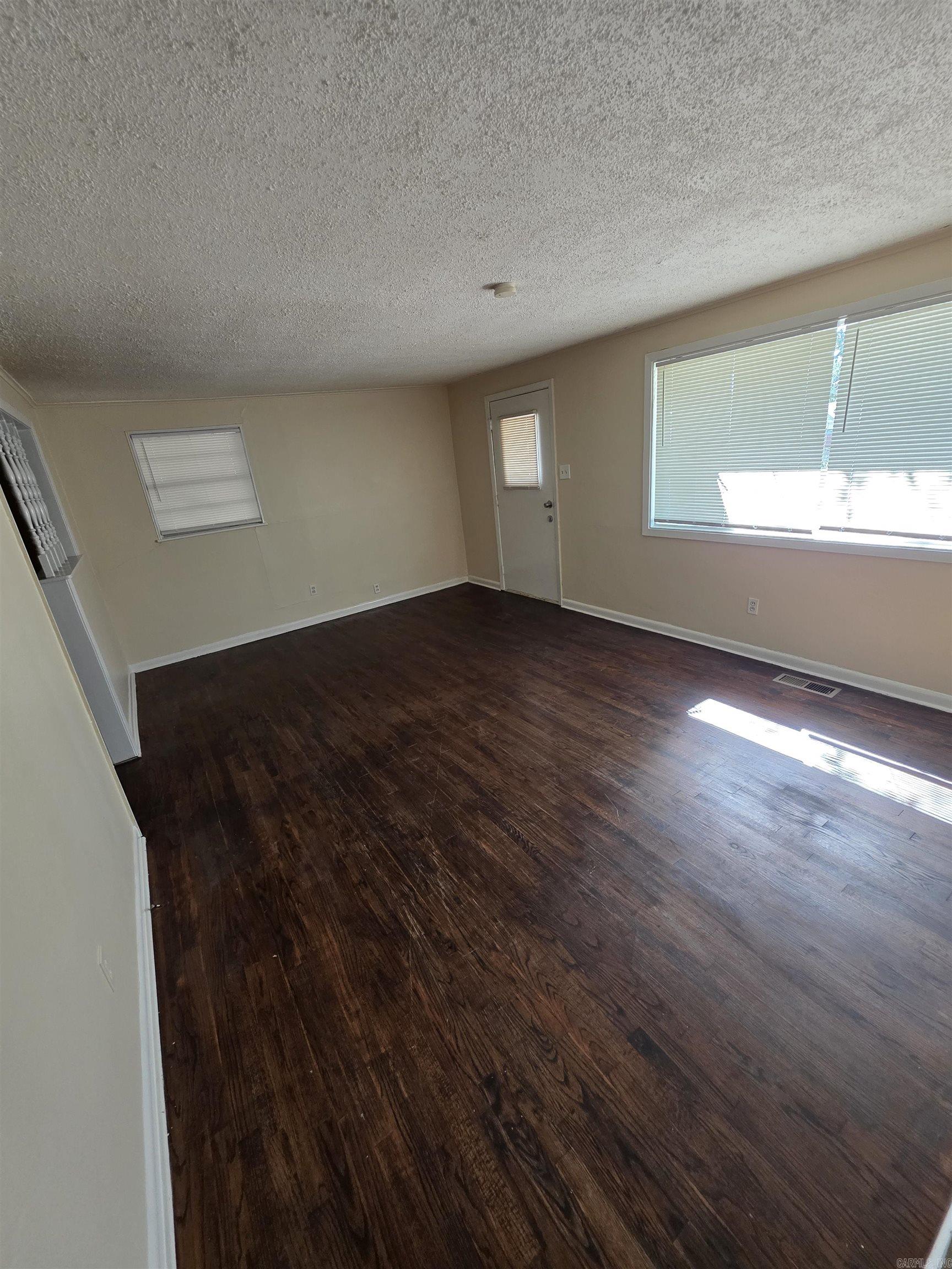 6604 W 31st  Little Rock, AR