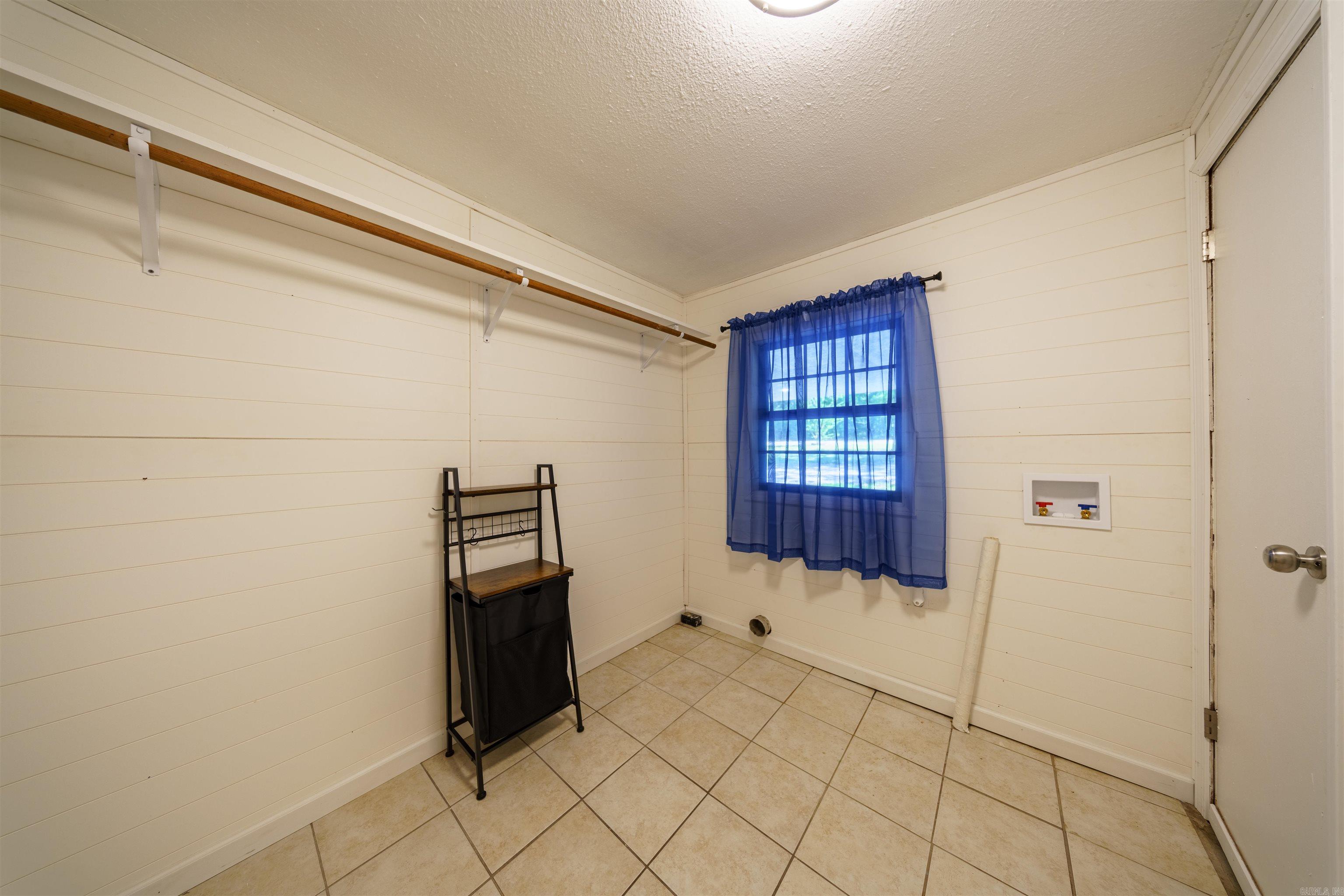 306 N Rainey Lane Cave City, AR 72521