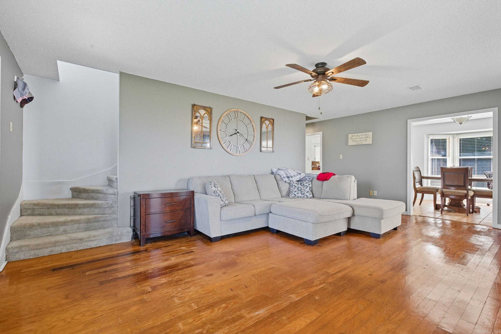 14 White Oak  Searcy, AR