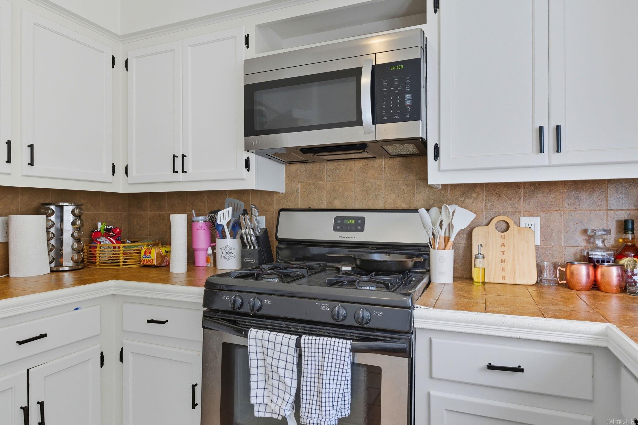 14 White Oak  Searcy, AR