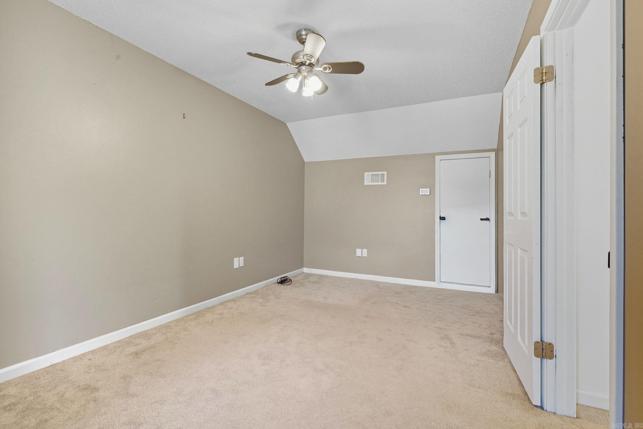 14 White Oak  Searcy, AR